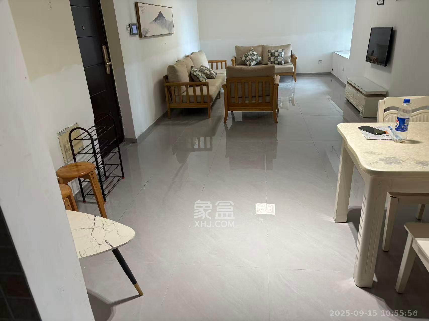 中海梅溪湖壹号  3室1厅1卫    3000.0元/月室内图