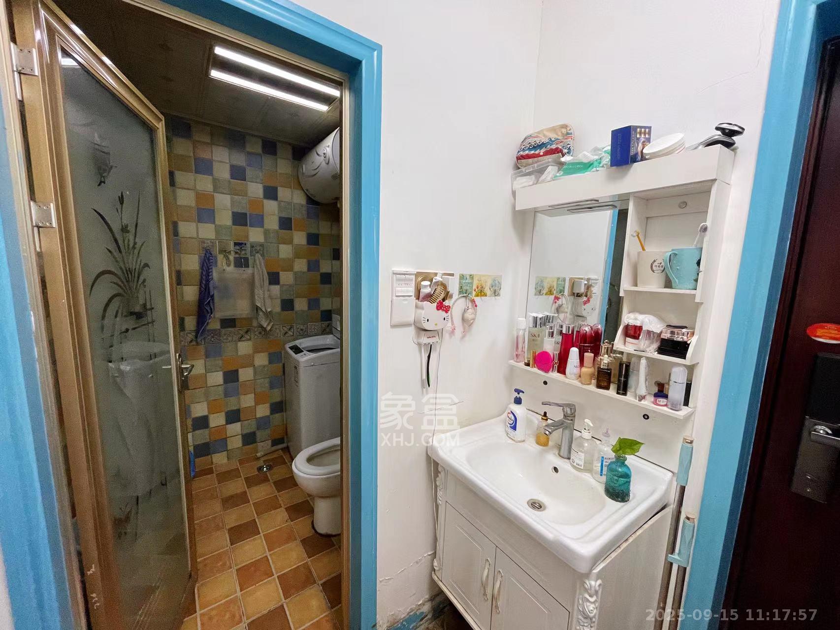 金鼎公园尚  1室1厅1卫    1200.0元/月室内图