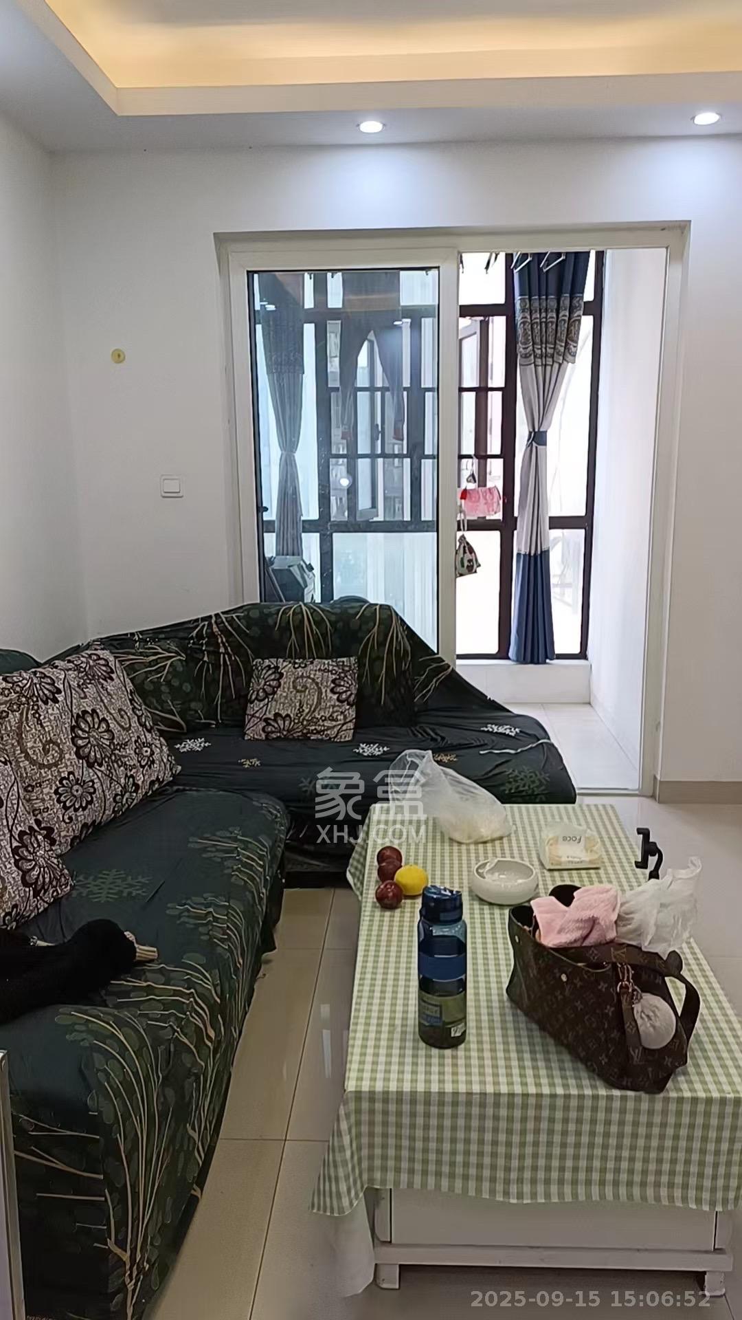 绿地之窗 2室2厅1卫 2000.0元/月 绿地之窗 2室2厅1卫 2000.0元/月室内图