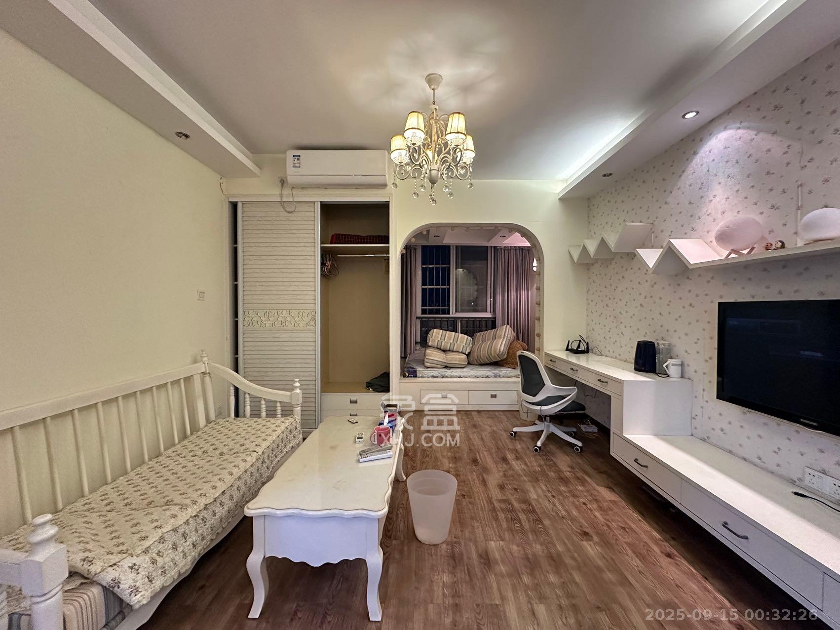 月湖兰庭 1室1厅1卫 1800.0元/月 月湖兰庭 1室1厅1卫 1800.0元/月室内图