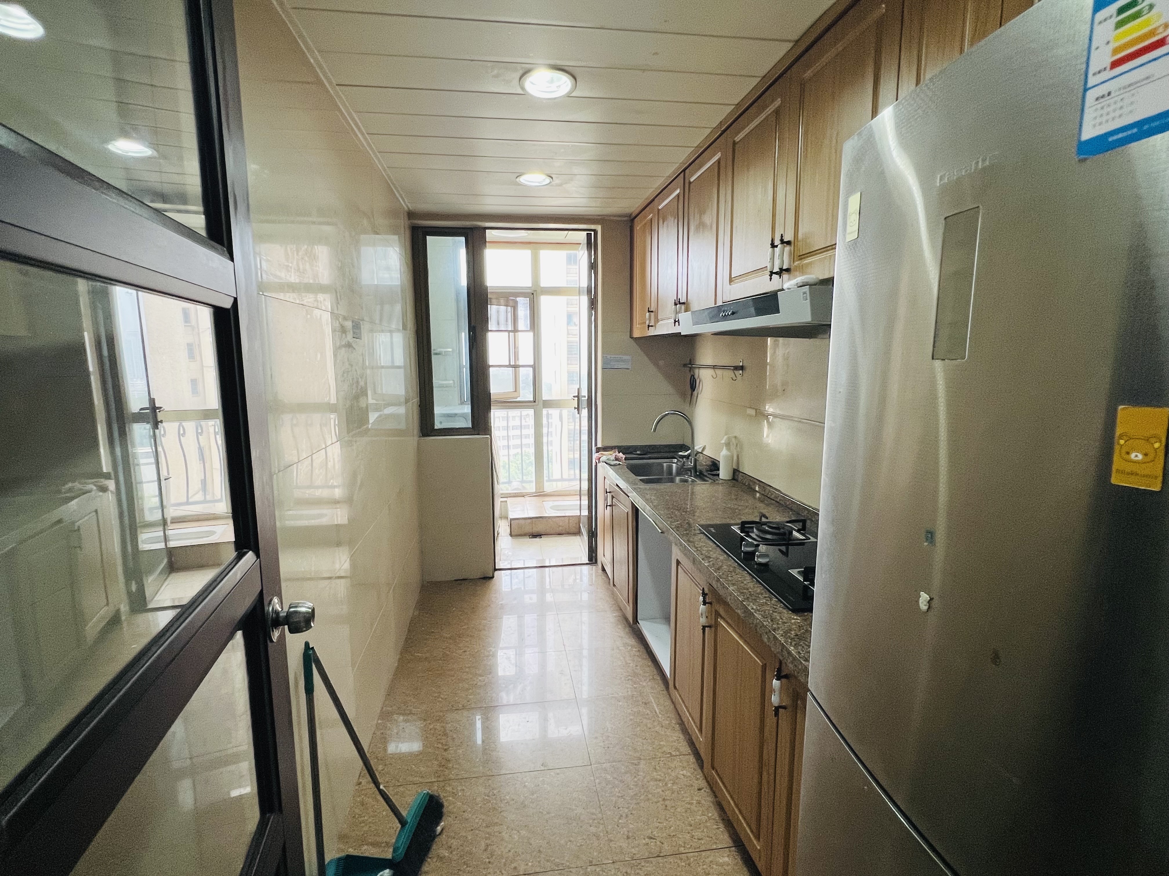 碧桂园 3室2厅1卫 1800.0元/月 碧桂园 3室2厅1卫 1800.0元/月室内图