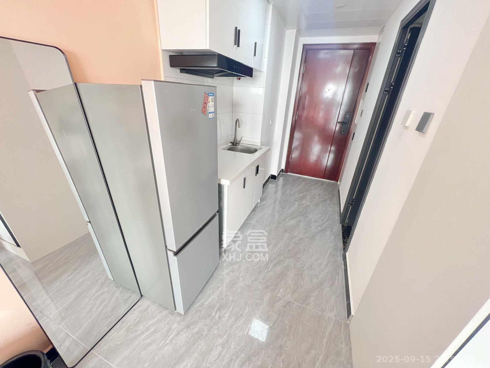 碧桂园城市之光 1室1厅1卫 1650.0元/月 碧桂园城市之光 1室1厅1卫 1650.0元/月室内图