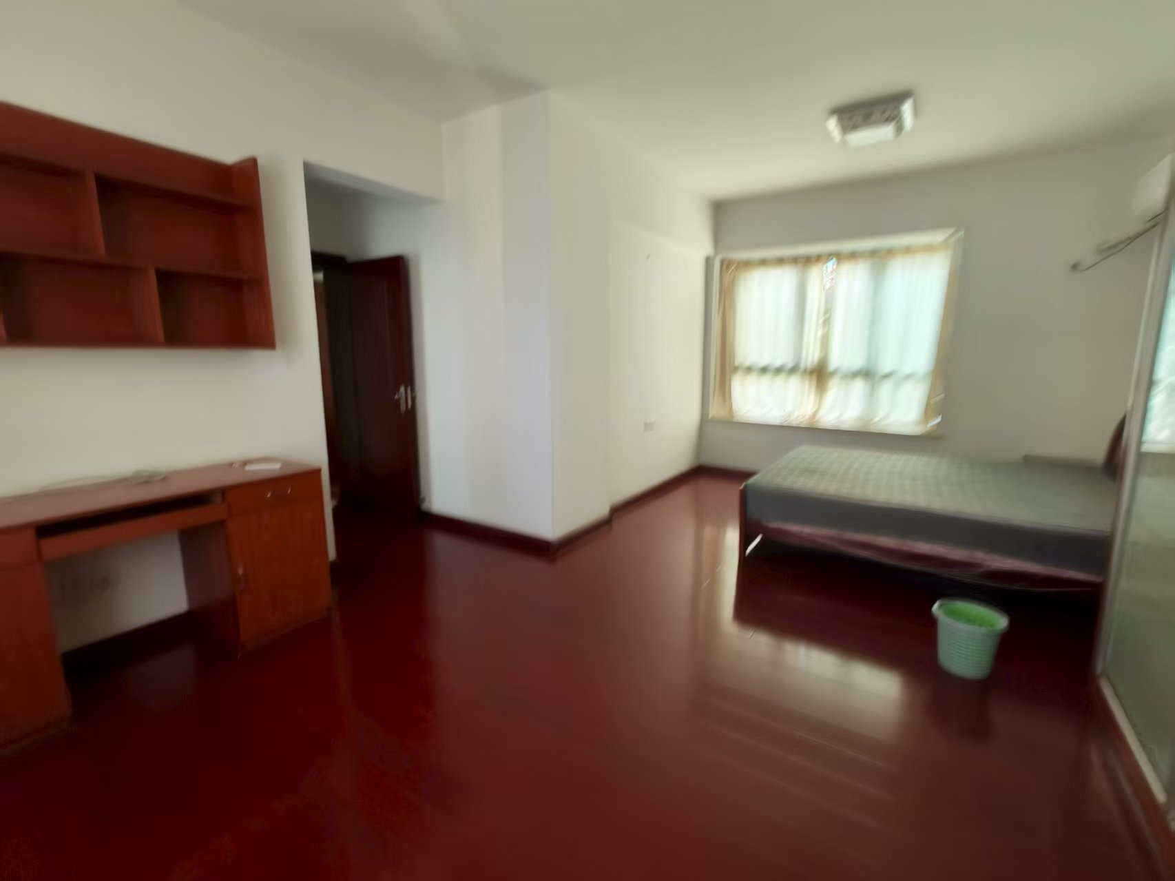 俊景花园 1室0厅0卫 2200.0元/月 俊景花园 1室0厅0卫 2200.0元/月室内图