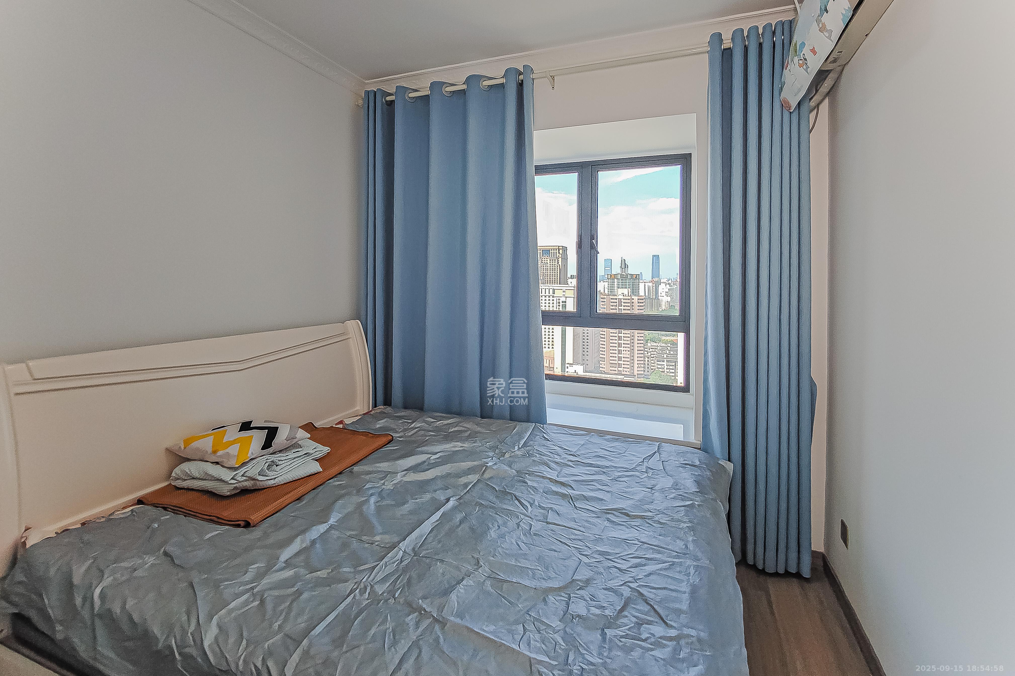 建发中央公园（建发美地）  3室2厅1卫    160.0万卧室