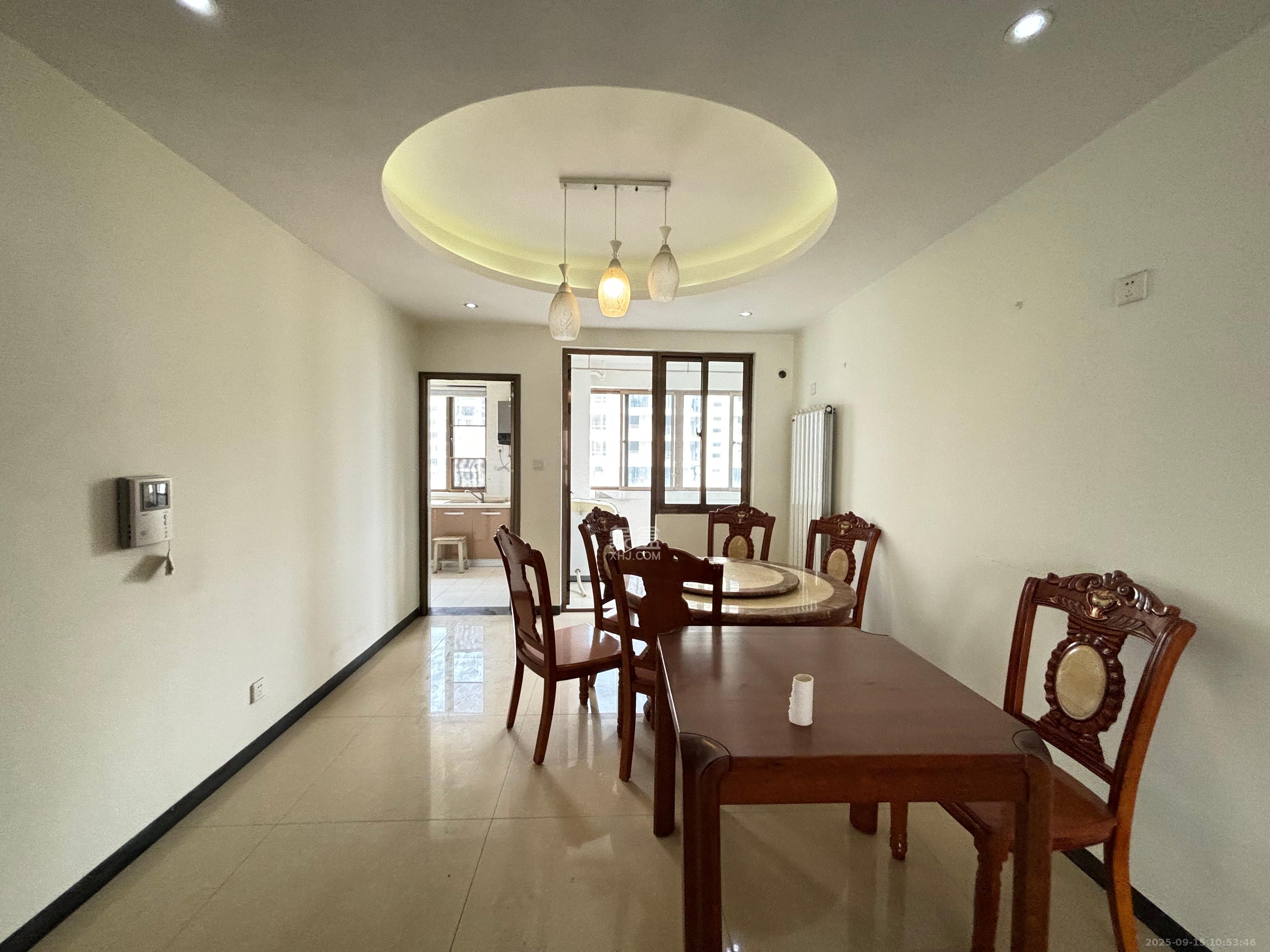 和馨佳园 4室2厅2卫 3300.0元/月 和馨佳园 4室2厅2卫 3300.0元/月室内图