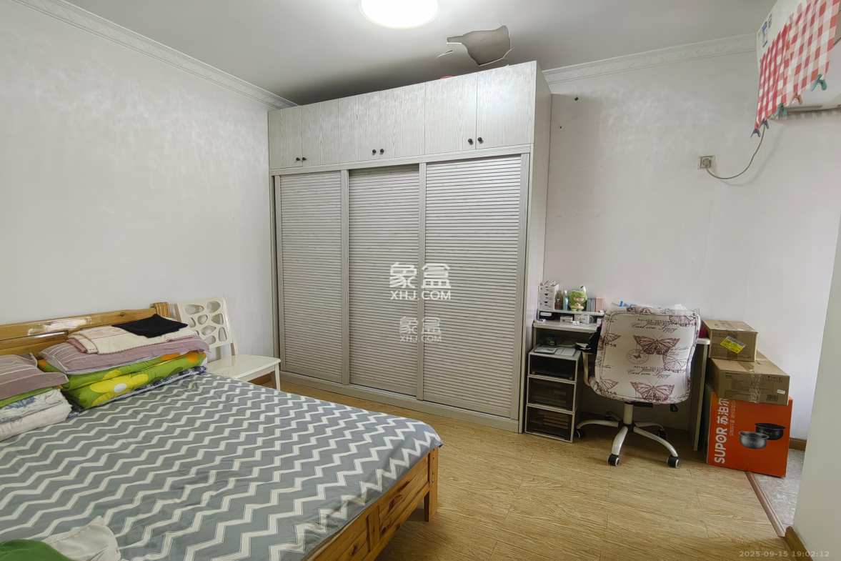 丰园城(鄱阳小区二期) 2室2厅1卫 1650.00元/月 丰园城(鄱阳小区二期) 2室2厅1卫 1650.00元/月室内图