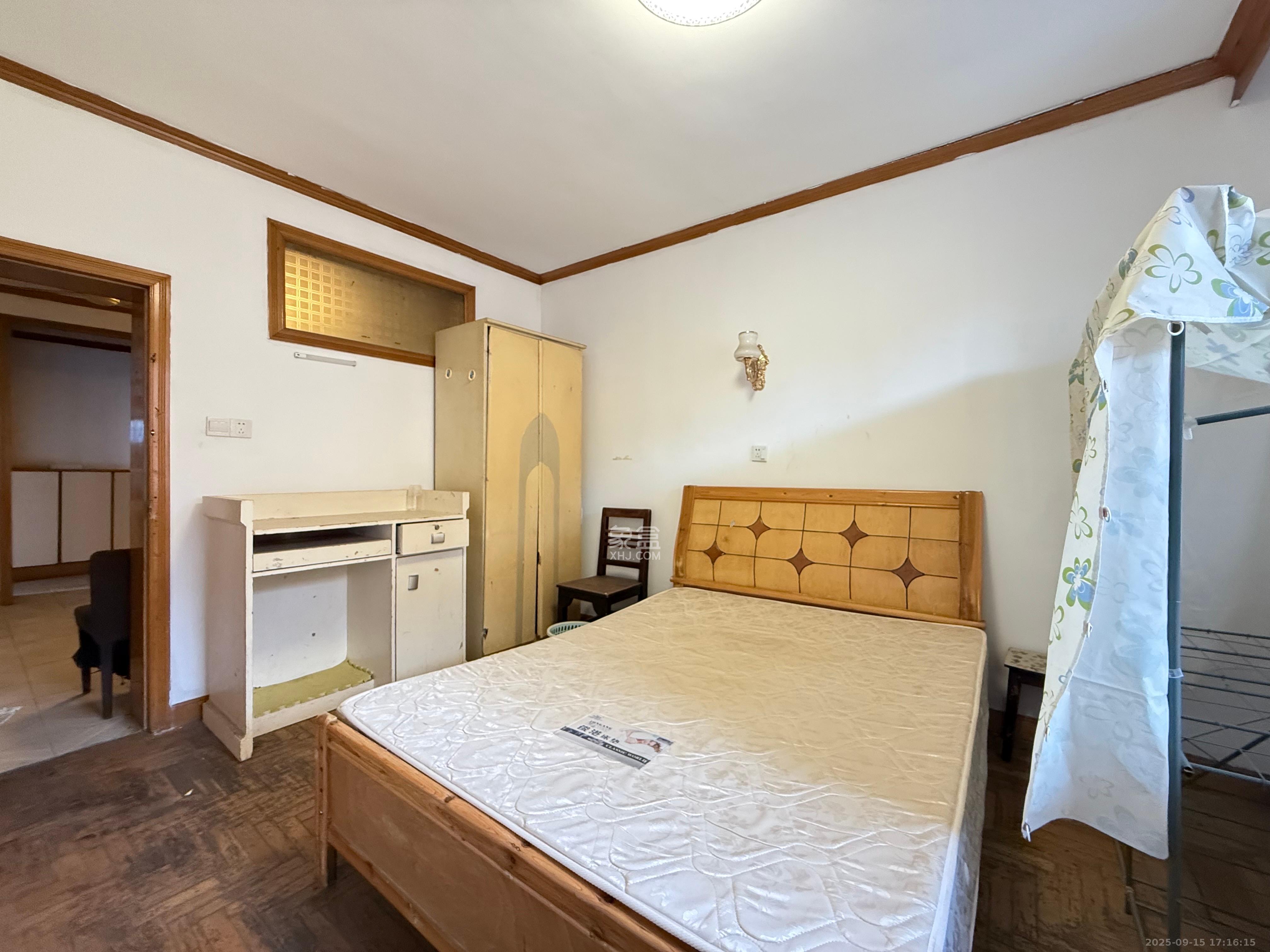 赤岗小区（一二三片）  2室1厅1卫    1300.0元/月室内图