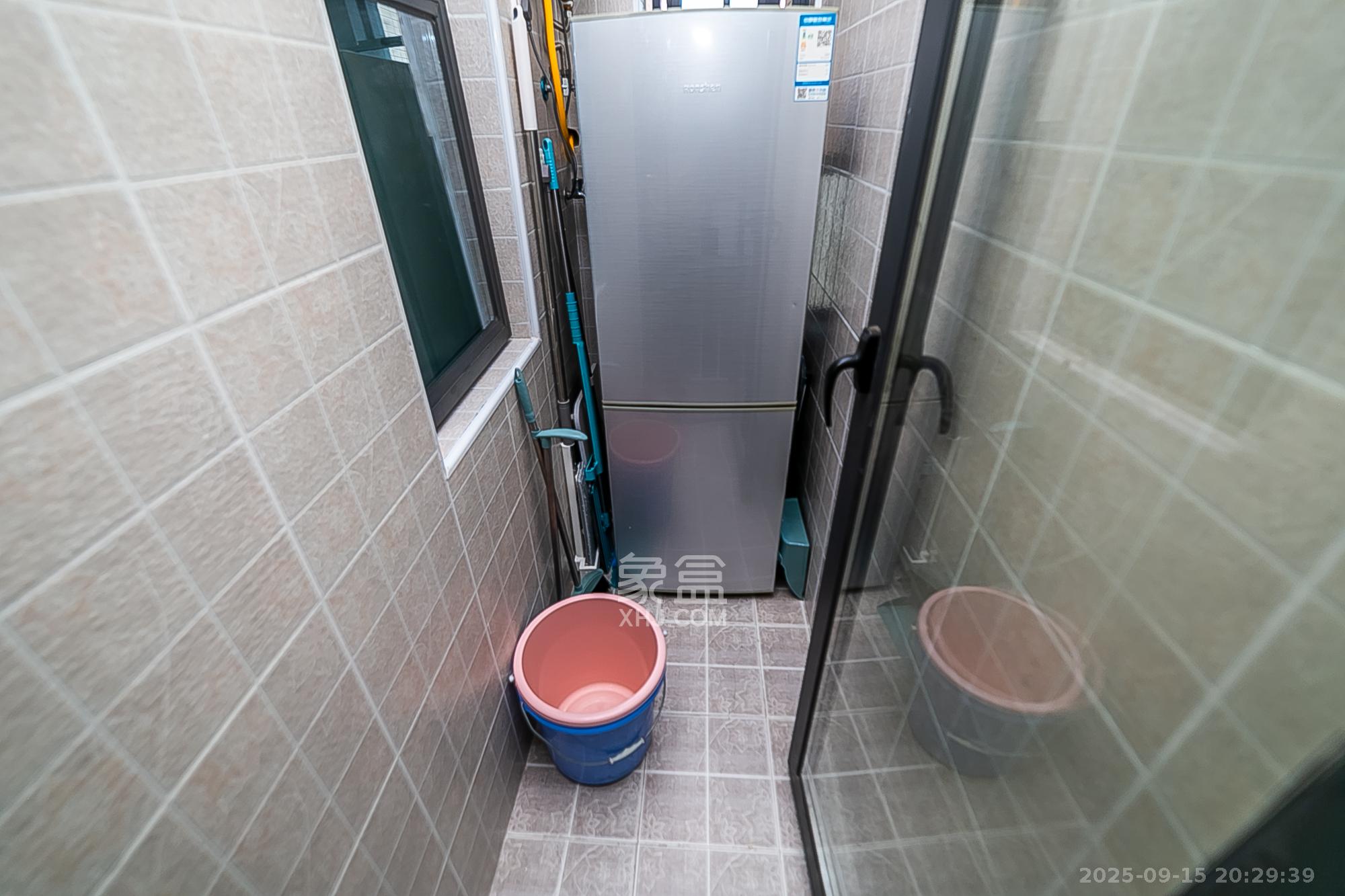 天鸿天府(天鸿中央大院)  2室1厅1卫    74.6万 天鸿天府(天鸿中央大院)  2室1厅1卫    74.6万阳台