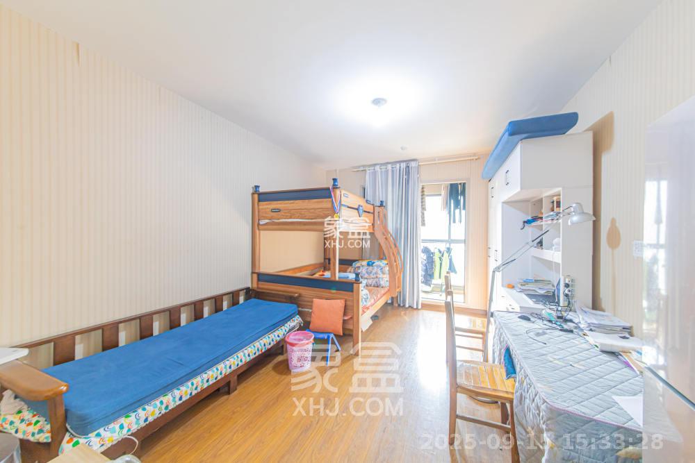 花漾年华（桂花园）  1室1厅1卫    1200.0元/月室内图