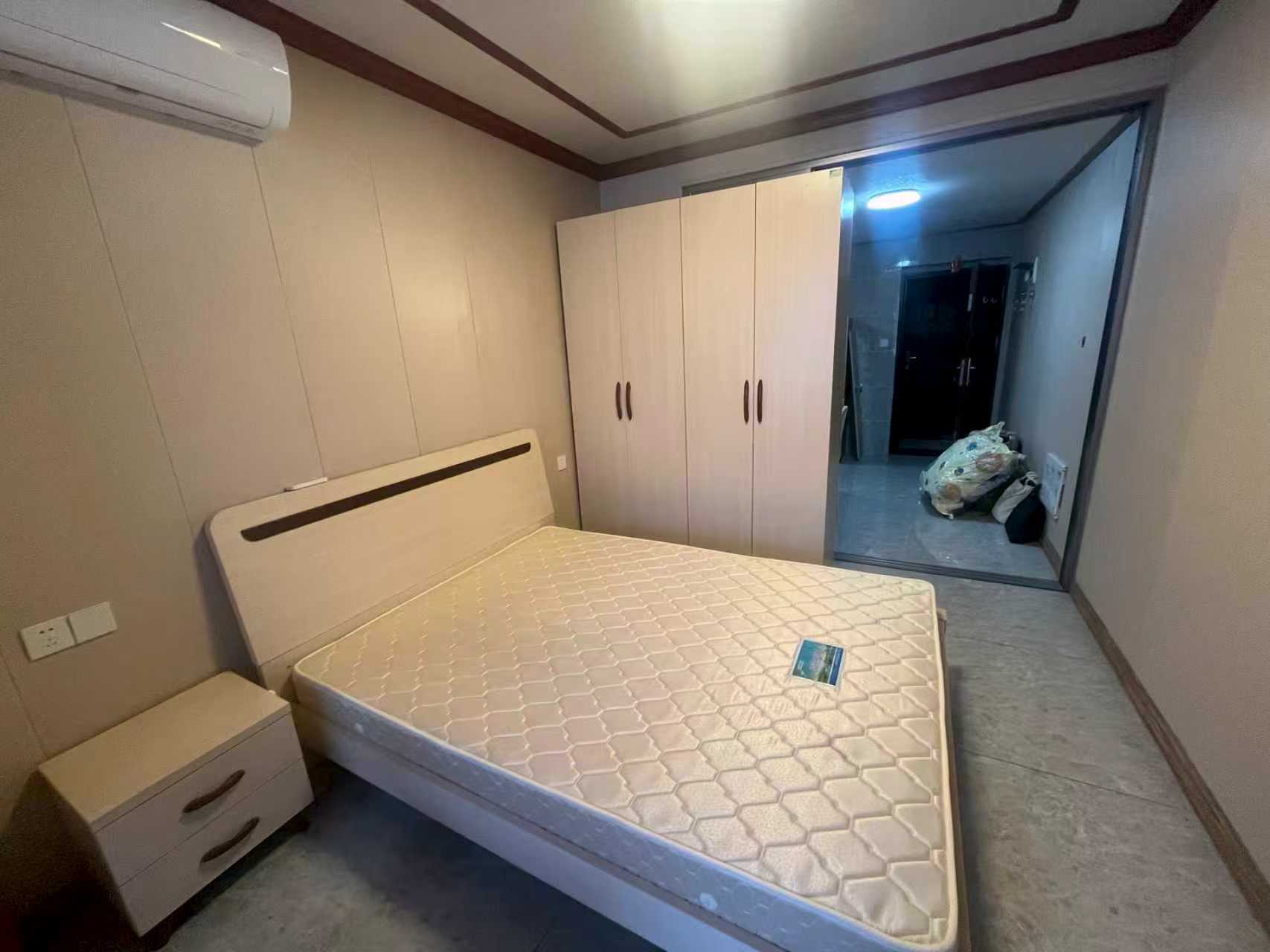 新城吾悦广场 1室1厅1卫 2000.0元/月 新城吾悦广场 1室1厅1卫 2000.0元/月室内图