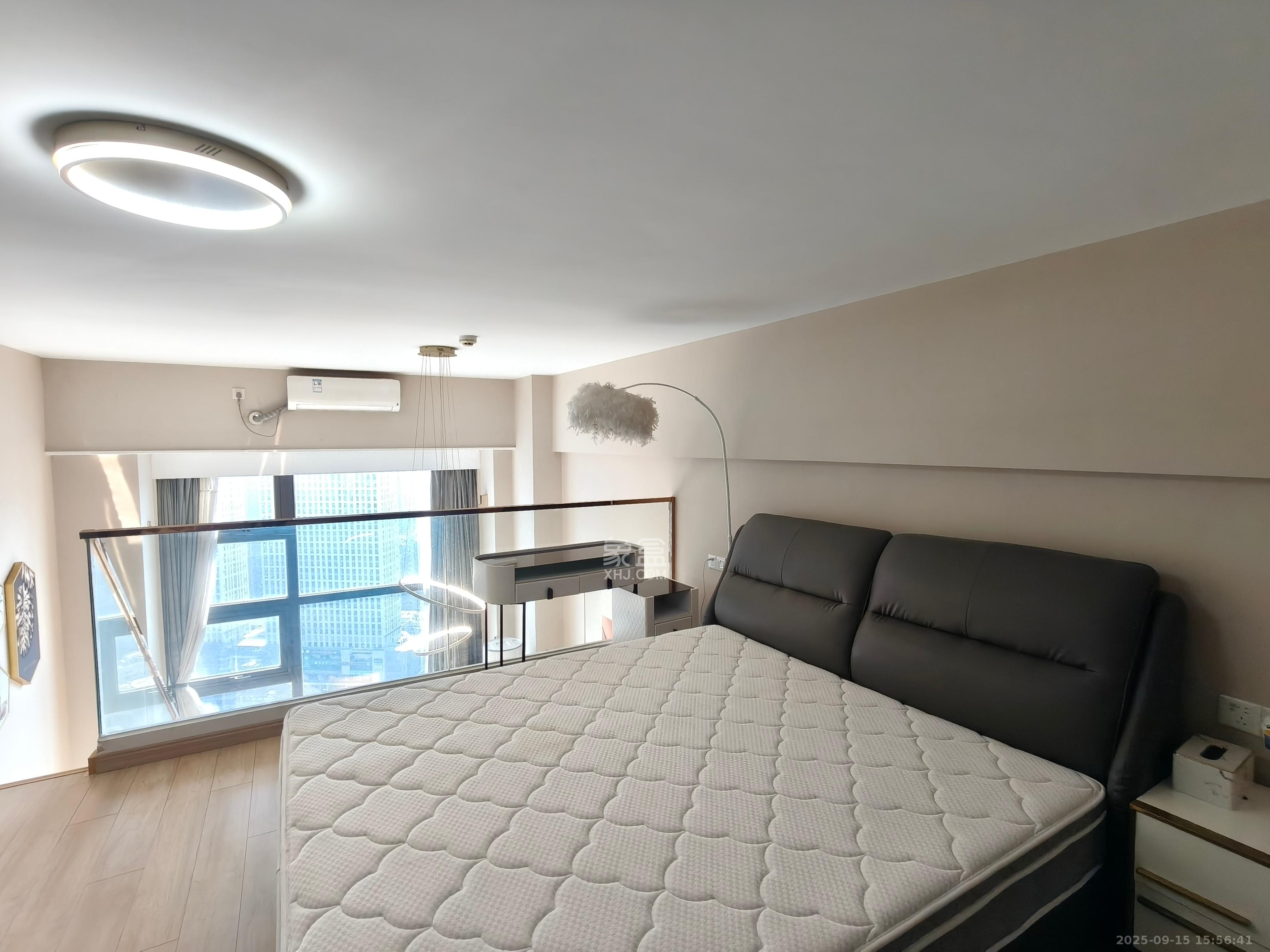 远洋外滩壹号  1室1厅1卫    2600.0元/月室内图