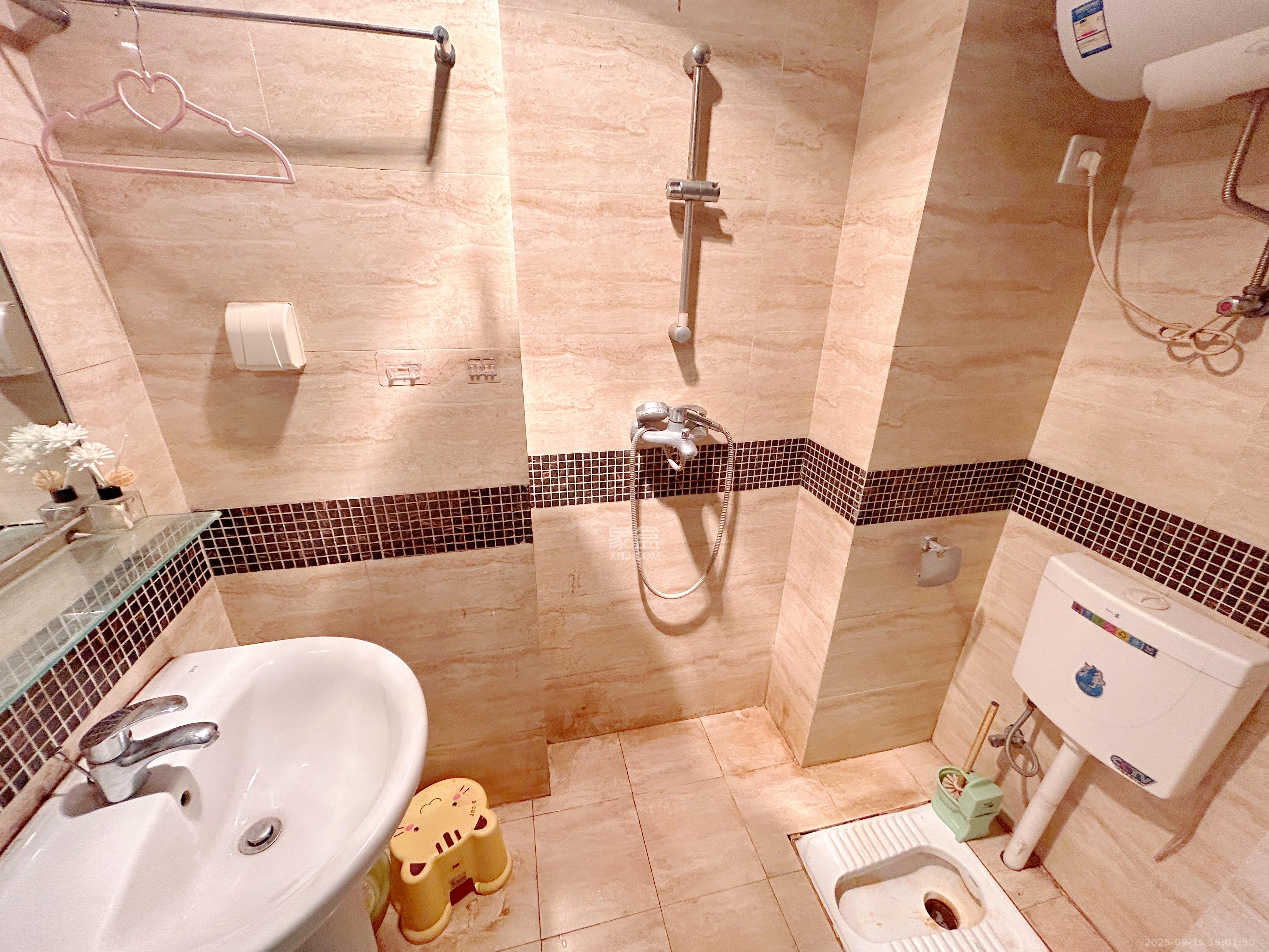 万科金域华府一期  1室1厅1卫    1100.0元/月室内图