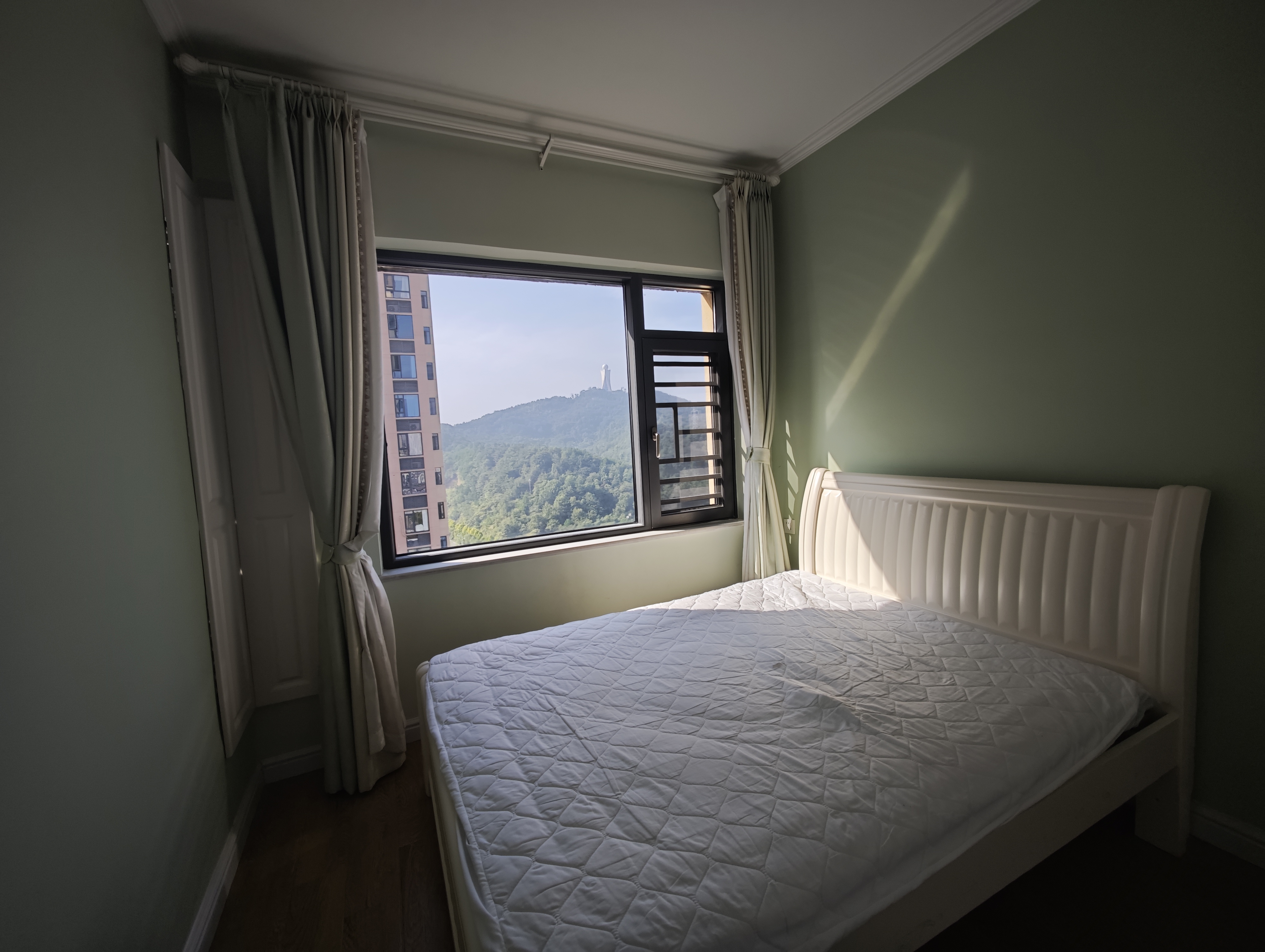 百弘学府城 2室1厅1卫 1300.0元/月 百弘学府城 2室1厅1卫 1300.0元/月室内图