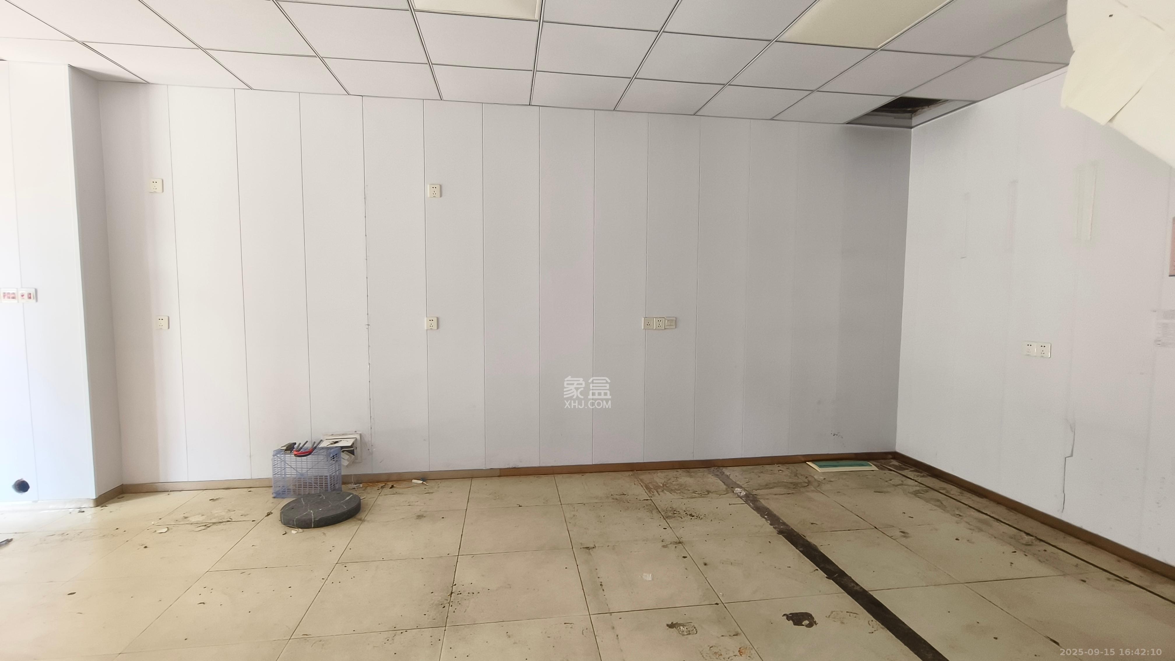 康桥长郡   49.0㎡      3000.0元/月室内图