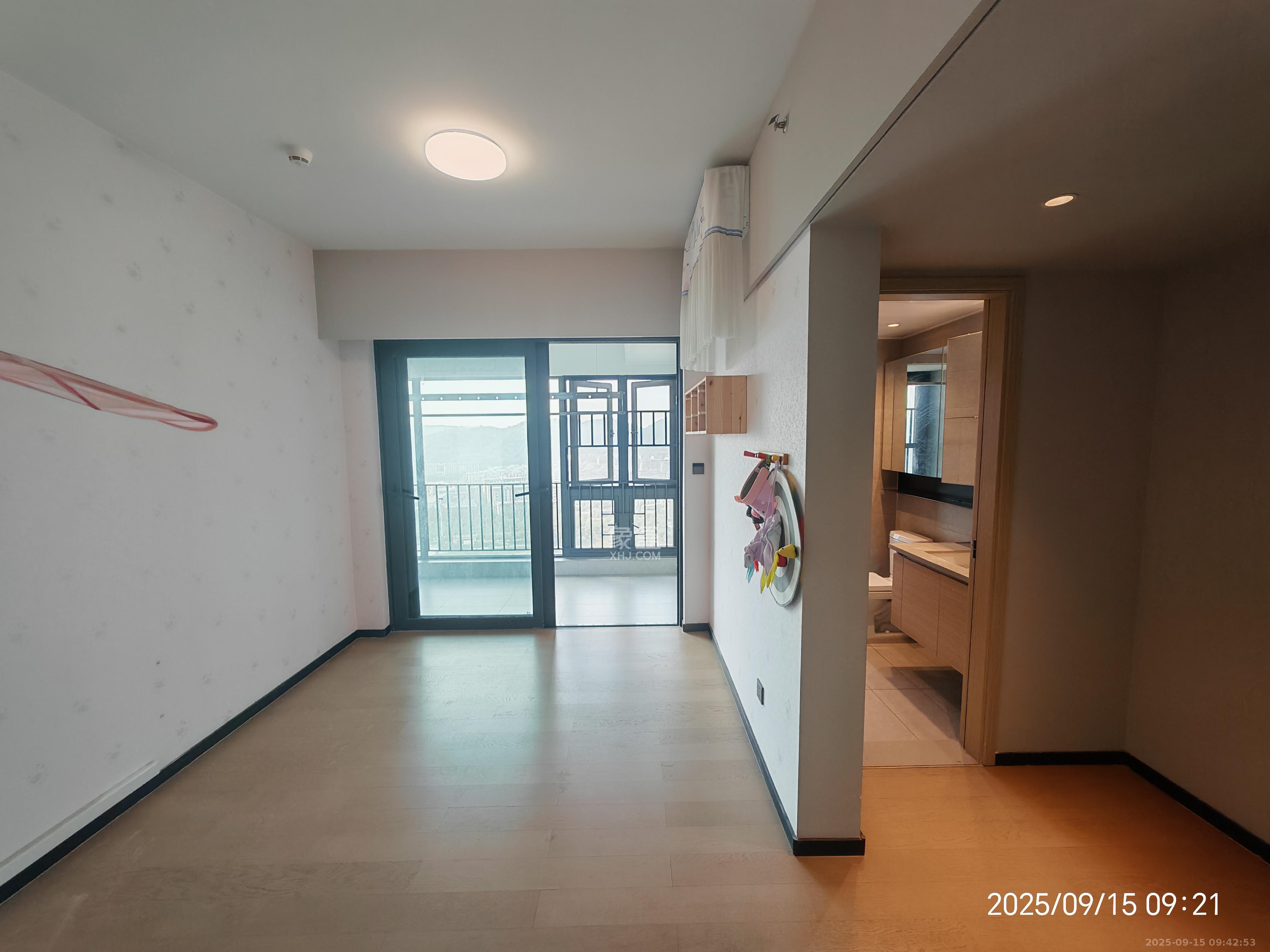 时代梅溪领峰  1室0厅0卫    4000.0元/月室内图