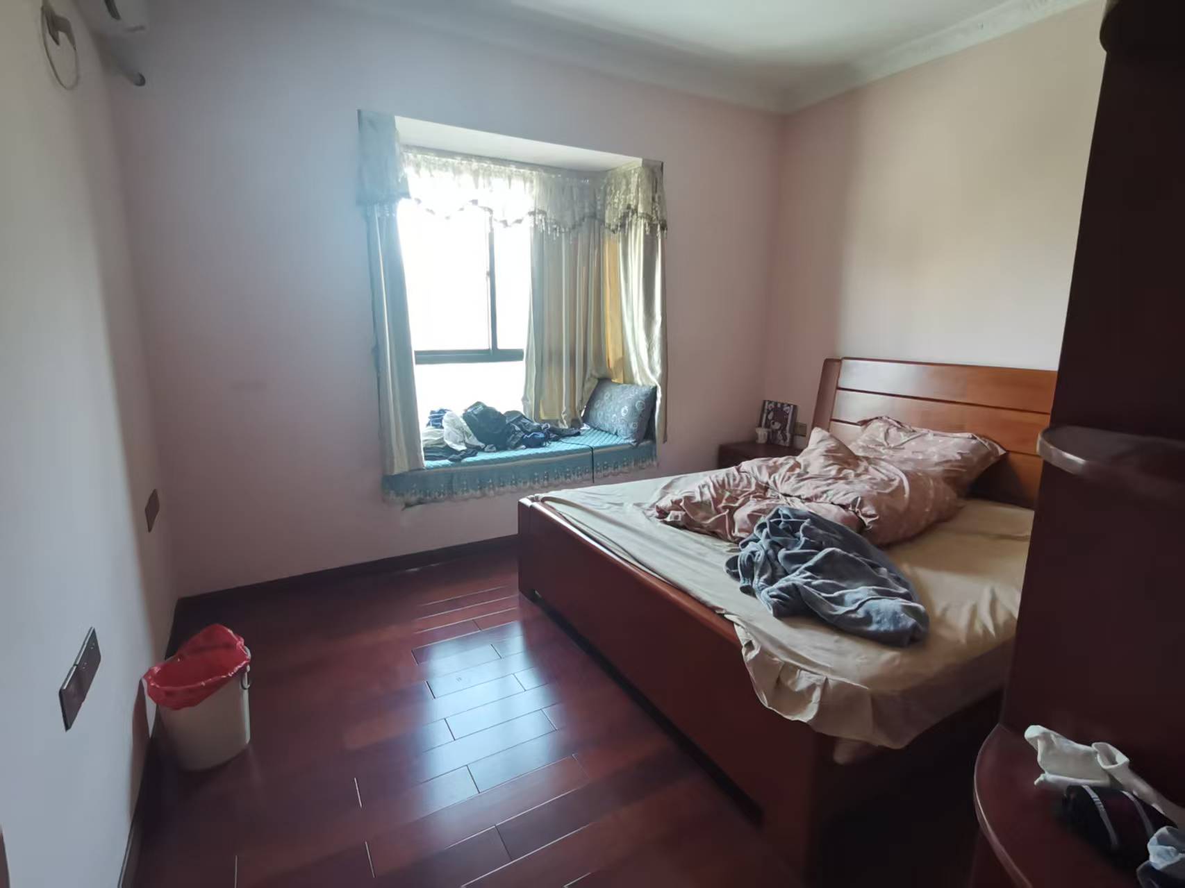 易瓒良庄  2室2厅1卫    96.0万 易瓒良庄  2室2厅1卫    96.0万室内图