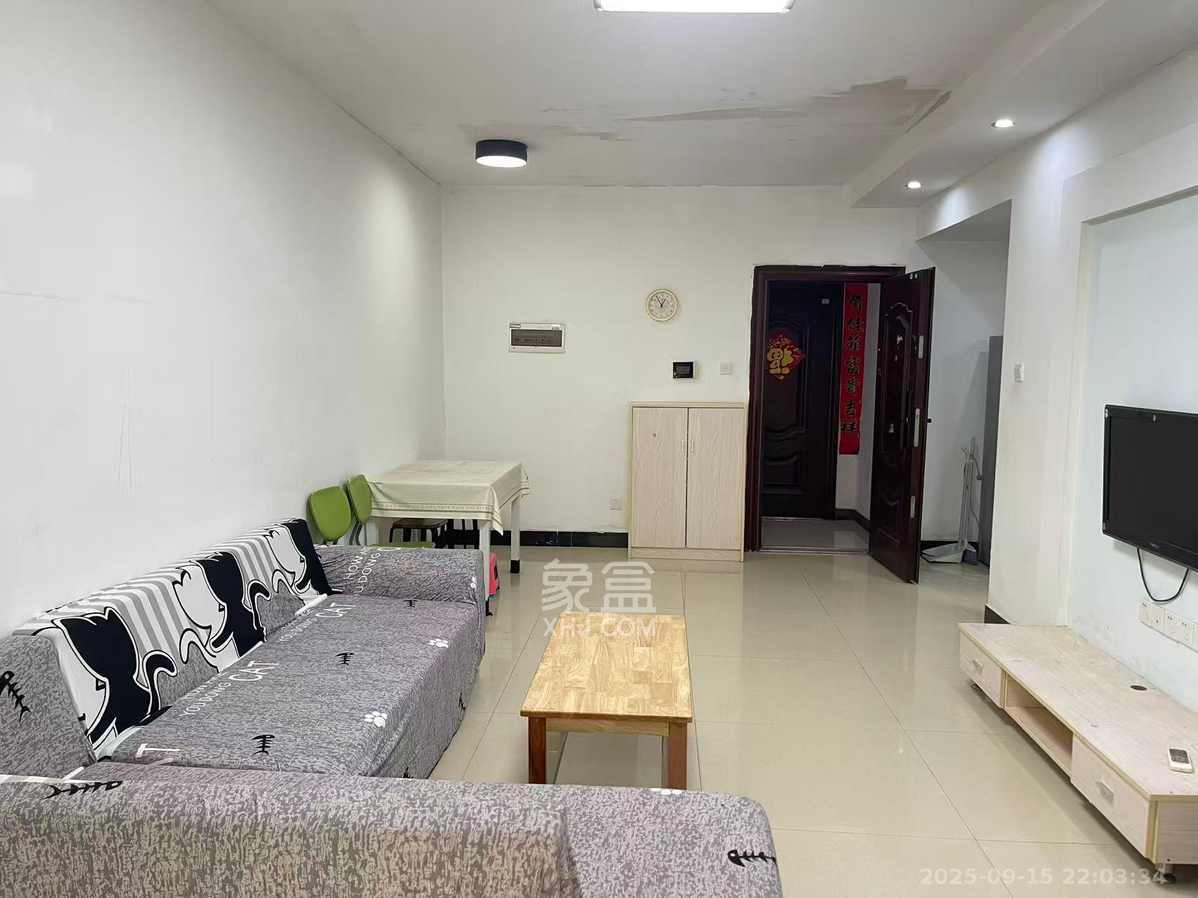 银太家园 2室2厅1卫 1700.0元/月 银太家园 2室2厅1卫 1700.0元/月室内图