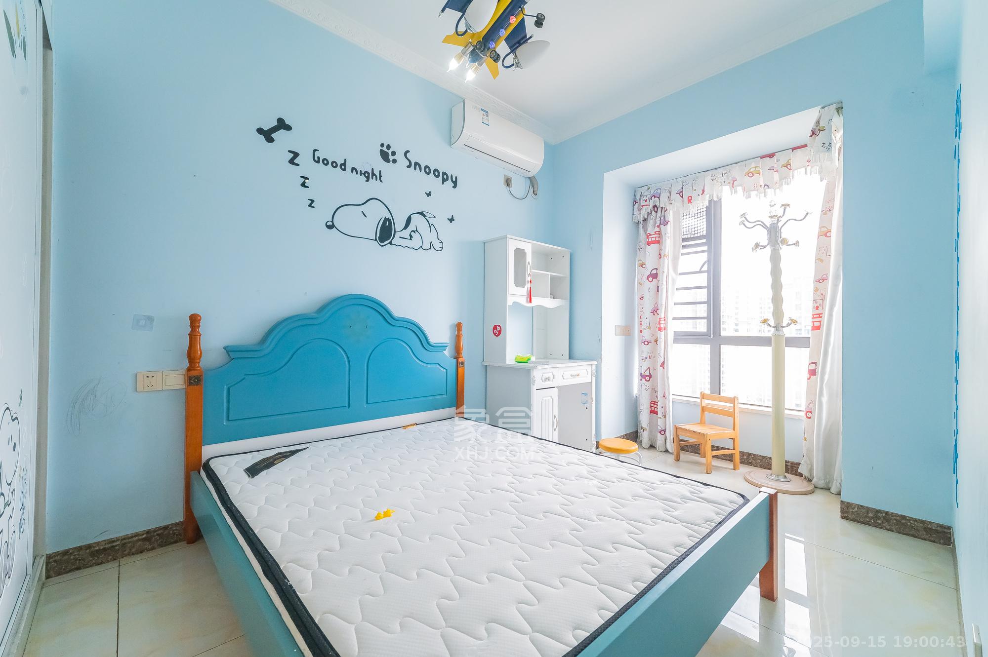 恒基凯旋门一二期 3室2厅1卫 68.8万 恒基凯旋门一二期 3室2厅1卫 68.8万卧室