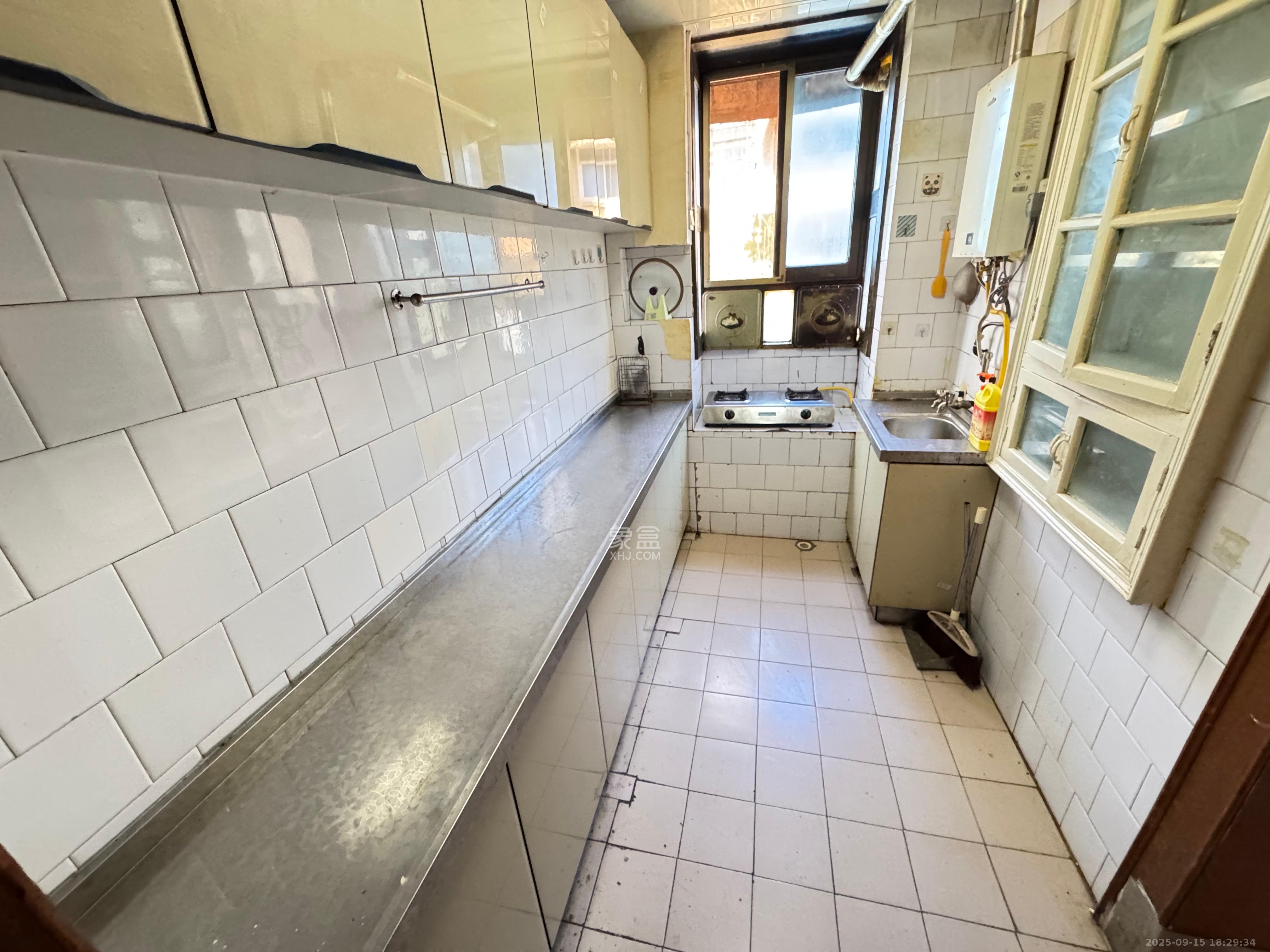 红旗区一片 2室1厅1卫 1700.0元/月 红旗区一片 2室1厅1卫 1700.0元/月室内图