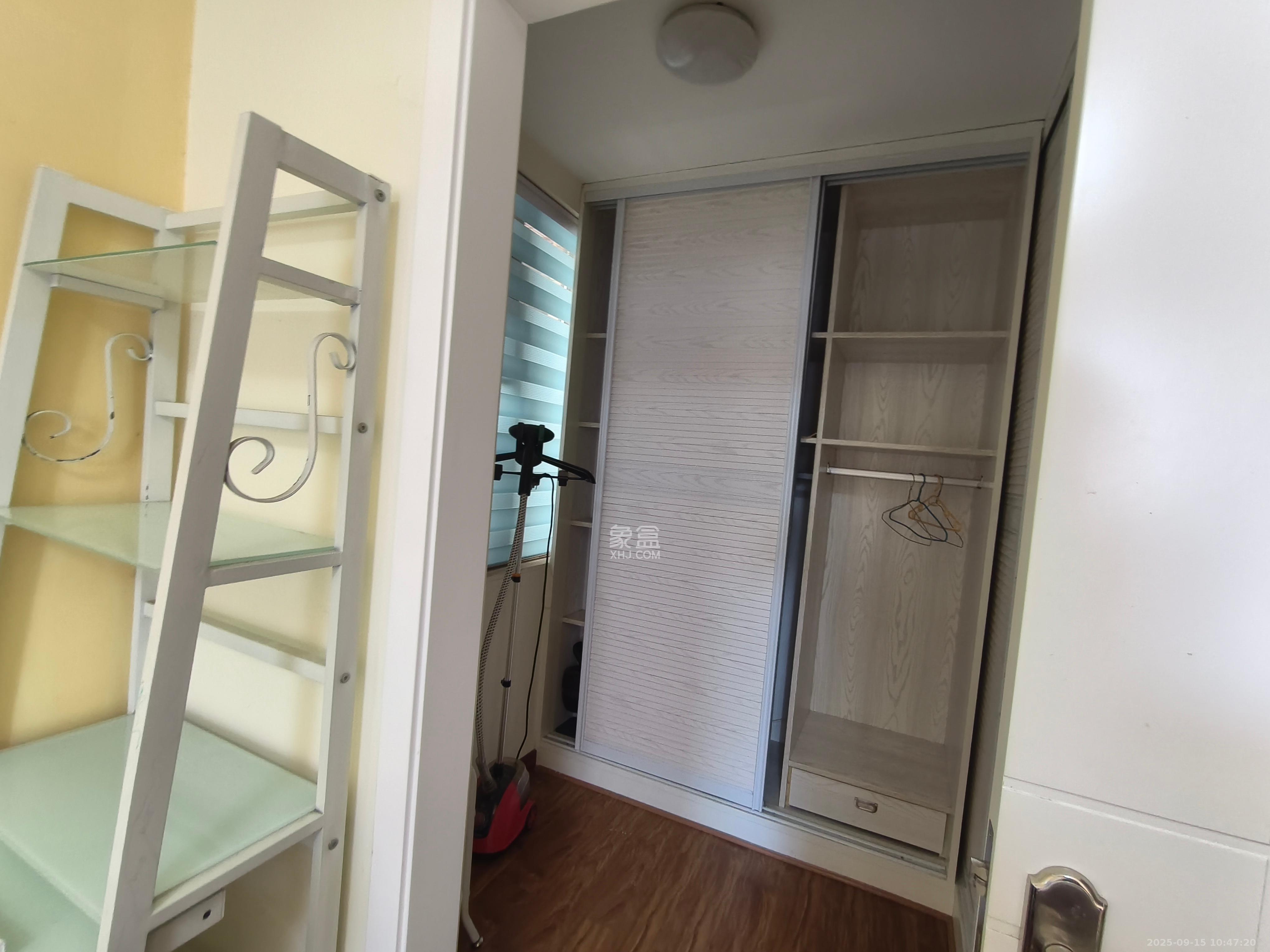 兴威帕克水岸  3室2厅2卫    2500.0元/月 兴威帕克水岸  3室2厅2卫    2500.0元/月