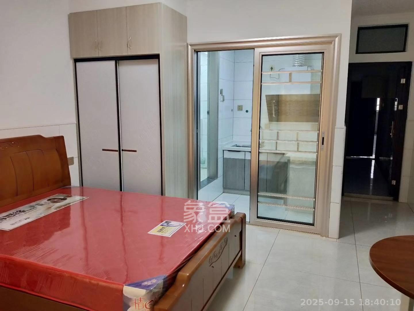 和康园小区  1室0厅1卫    1000.0元/月室内图