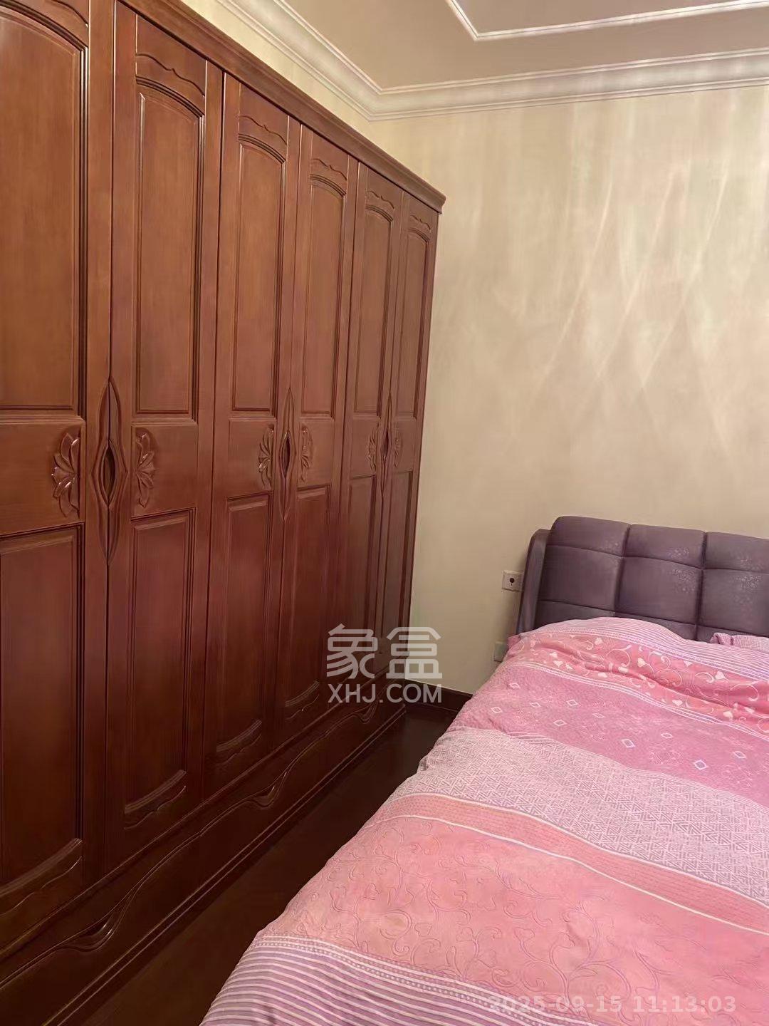 恒大雅苑  3室2厅1卫    2400.0元/月室内图