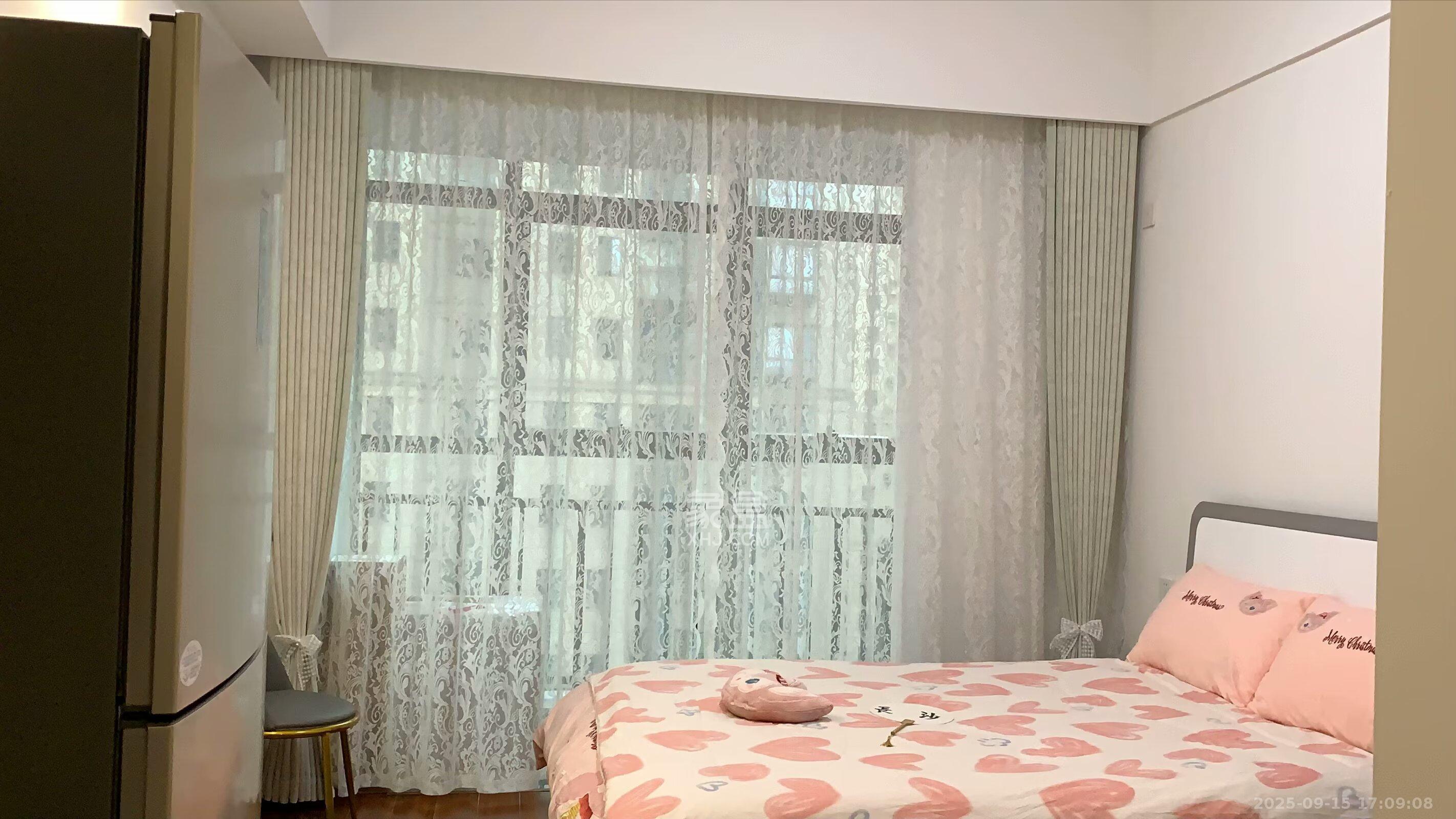 荣泰广场 1室1厅1卫 1250.0元/月 荣泰广场 1室1厅1卫 1250.0元/月室内图