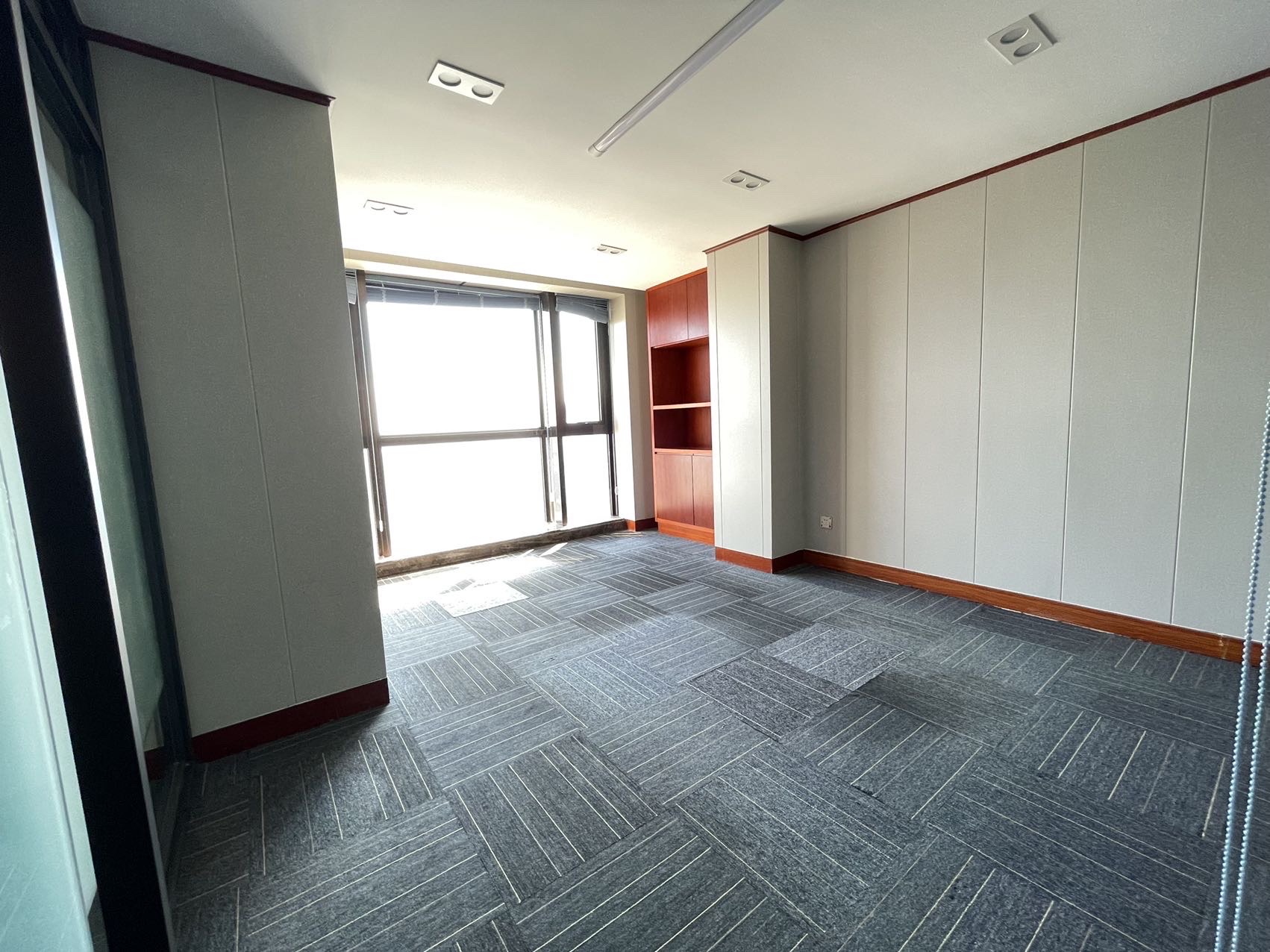 明光国际大酒店 1室1厅1卫 2700.0元/月 明光国际大酒店 1室1厅1卫 2700.0元/月室内图