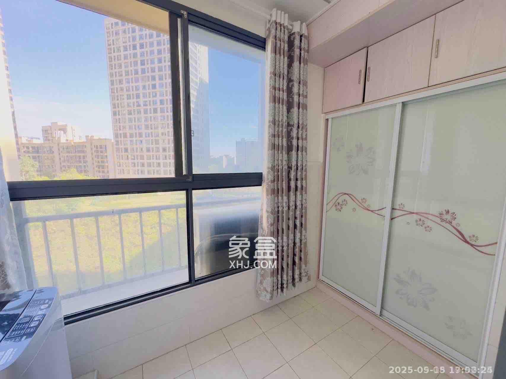 保利麓谷林语I区  1室1厅1卫   1280.00元/月室内图