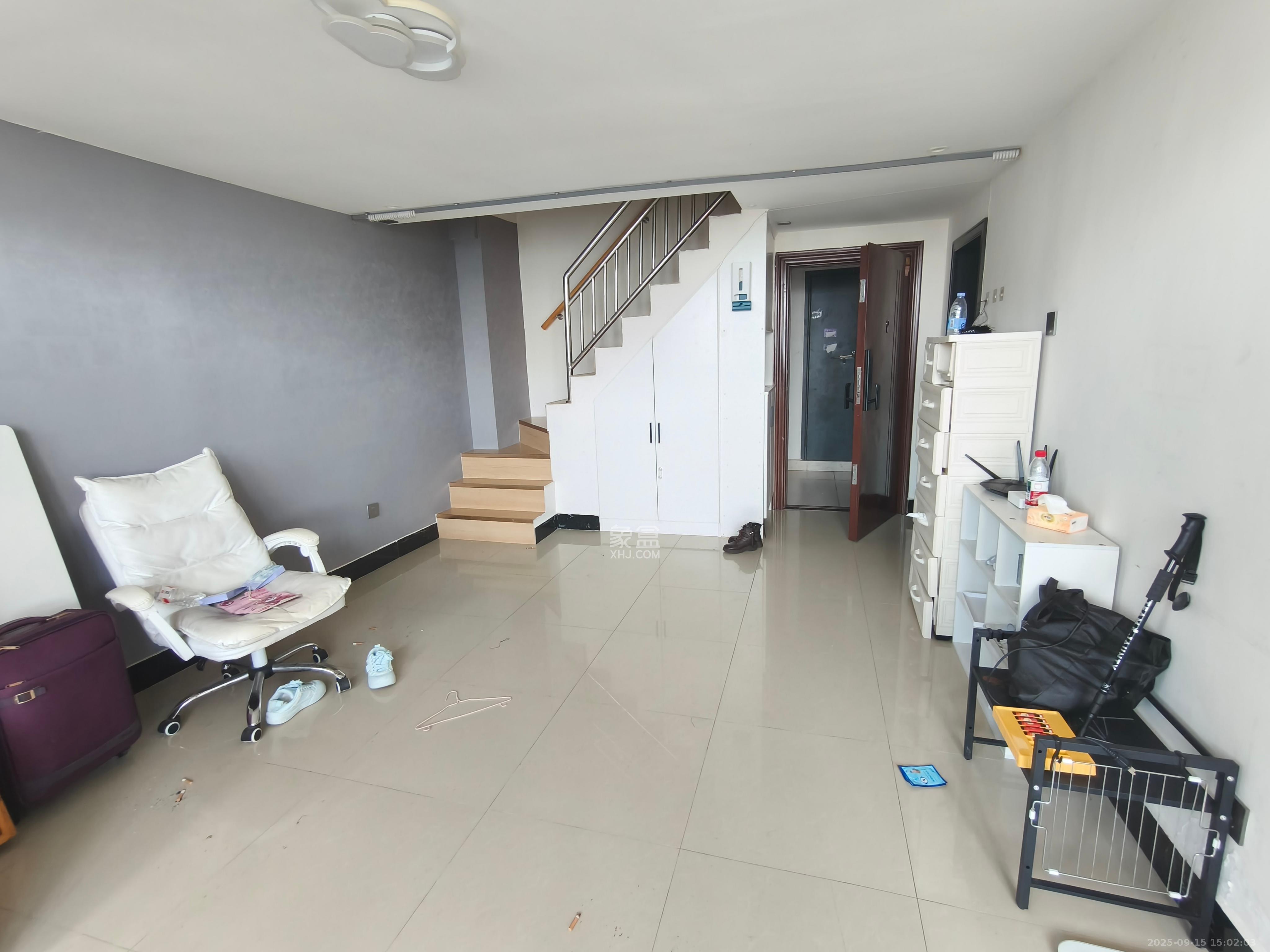 香颂国际 2室1厅1卫 1800.0元/月 香颂国际 2室1厅1卫 1800.0元/月室内图