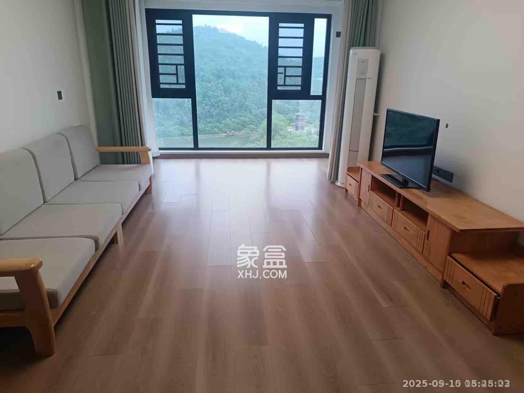 桃花嘉园 3室2厅2卫 2400.0元/月 桃花嘉园 3室2厅2卫 2400.0元/月室内图