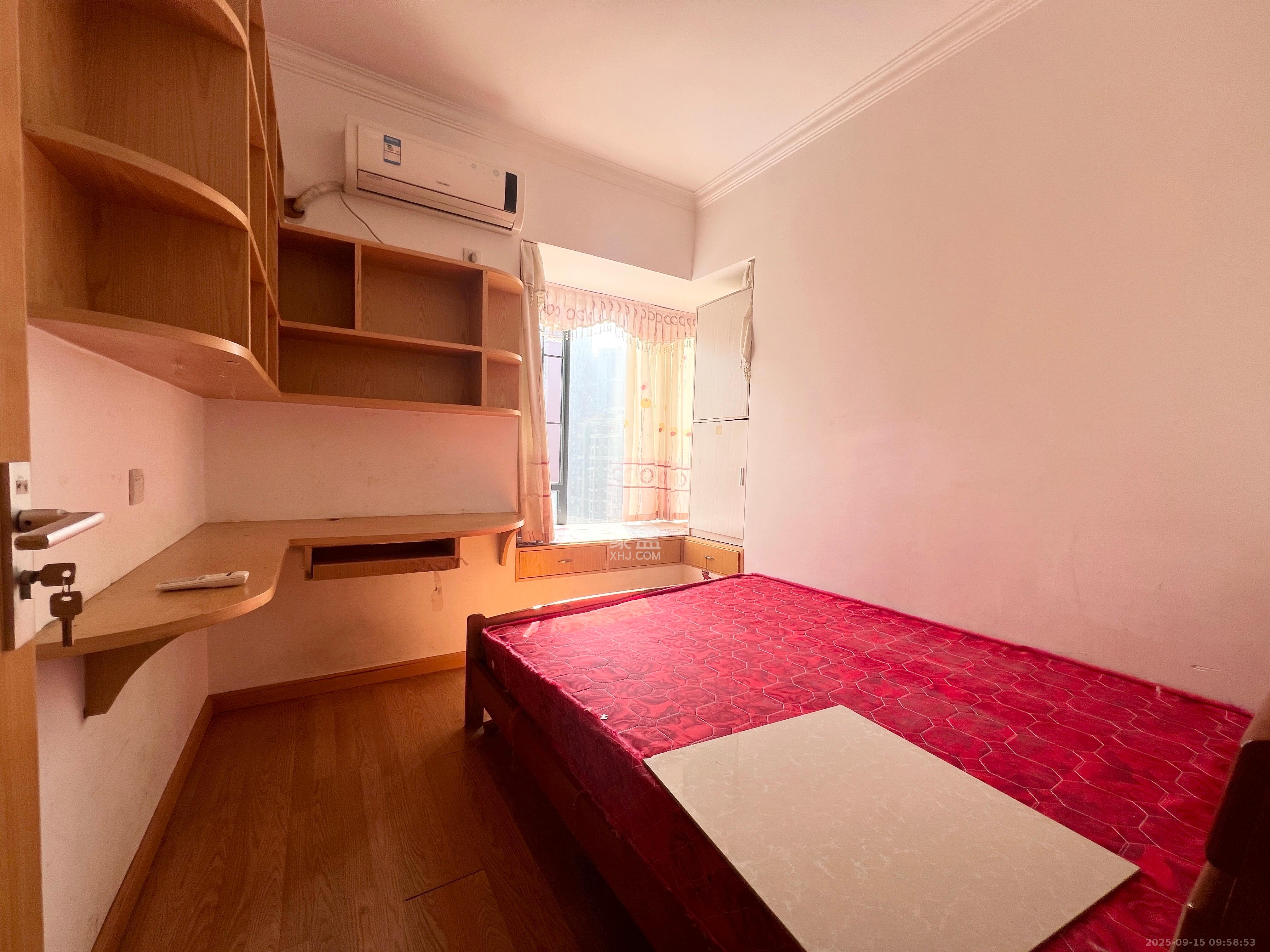 蓝山郡  3室1厅1卫    1900.0元/月室内图