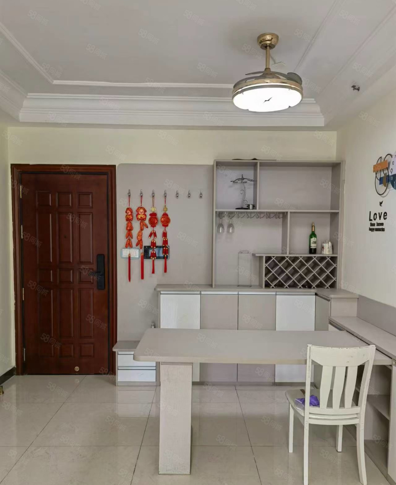 恒大海口文化旅游城 1室0厅0卫 140.0万 恒大海口文化旅游城 1室0厅0卫 140.0万客厅