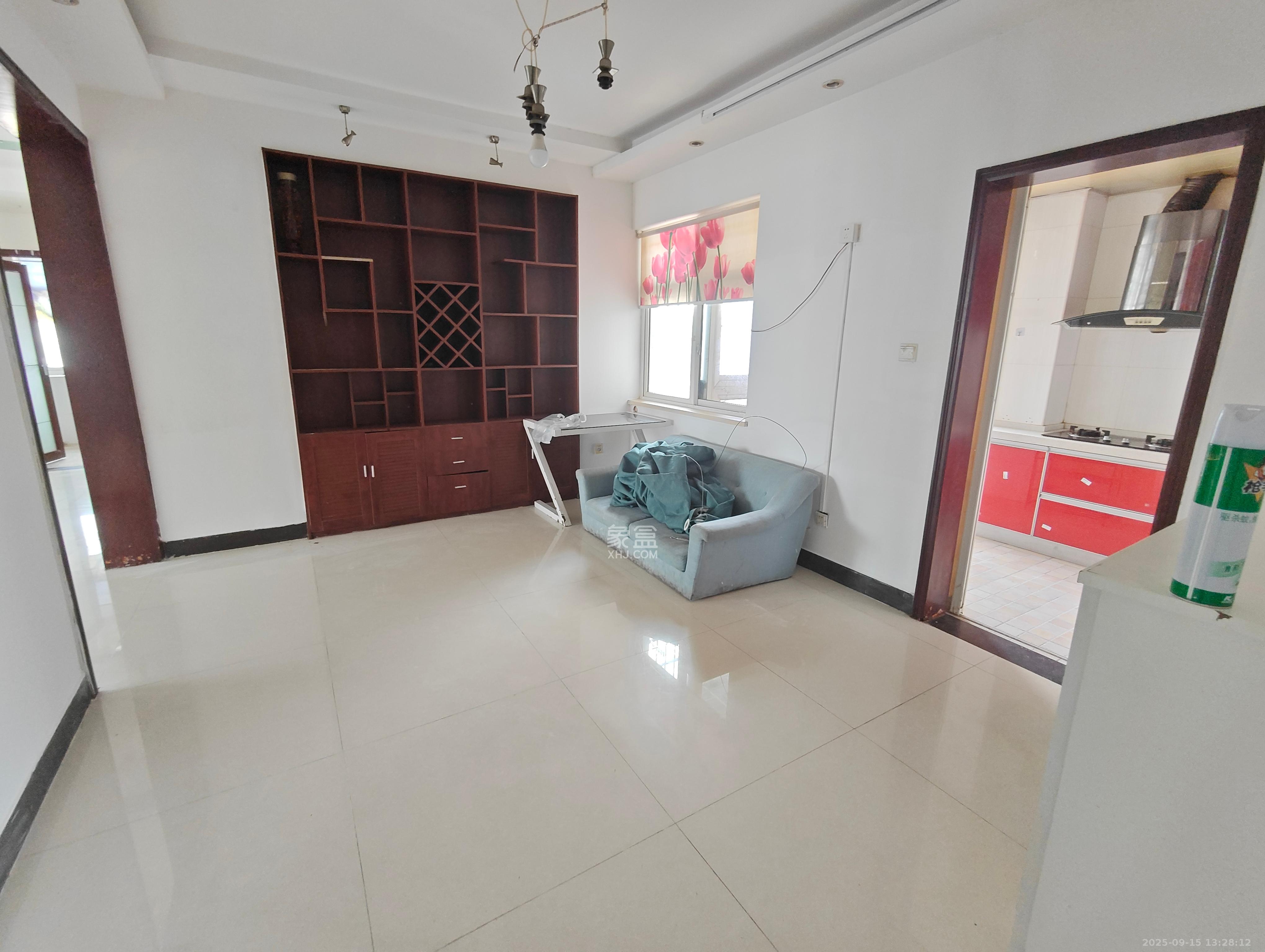 三王丽都 2室2厅1卫 2800.0元/月 三王丽都 2室2厅1卫 2800.0元/月室内图