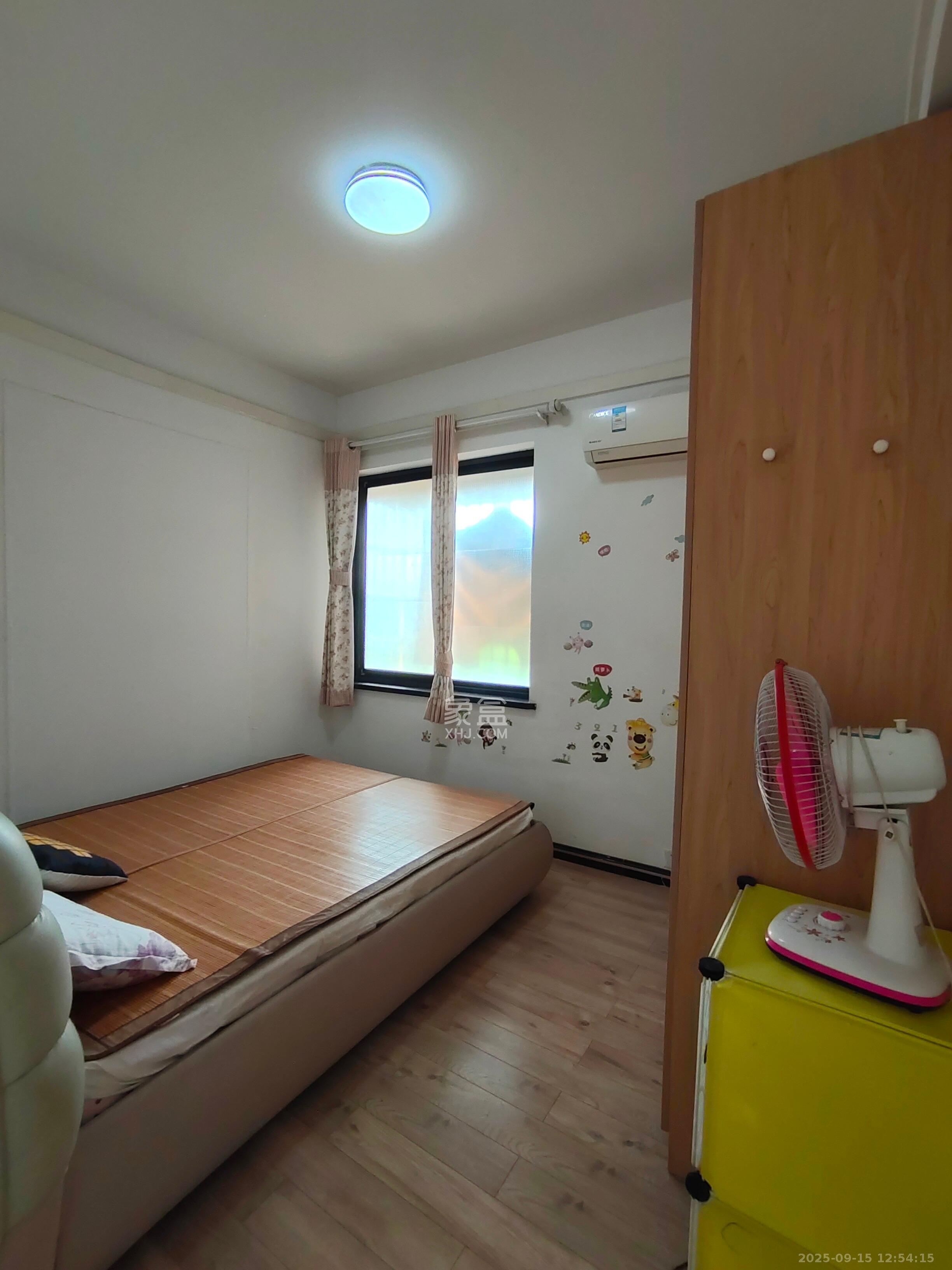 瑞都华庭(华庭美苑) 2室2厅1卫 2000.0元/月 瑞都华庭(华庭美苑) 2室2厅1卫 2000.0元/月室内图