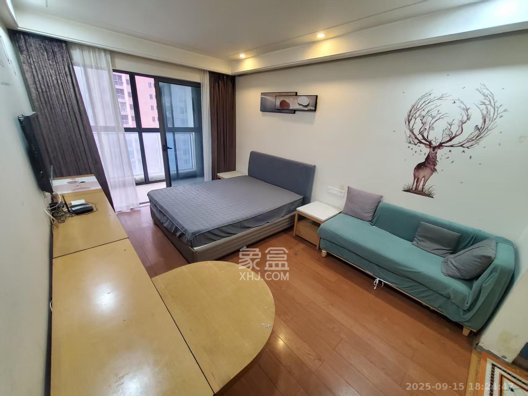 珠江花城四期花盛 1室1厅1卫 1500.0元/月 珠江花城四期花盛 1室1厅1卫 1500.0元/月室内图