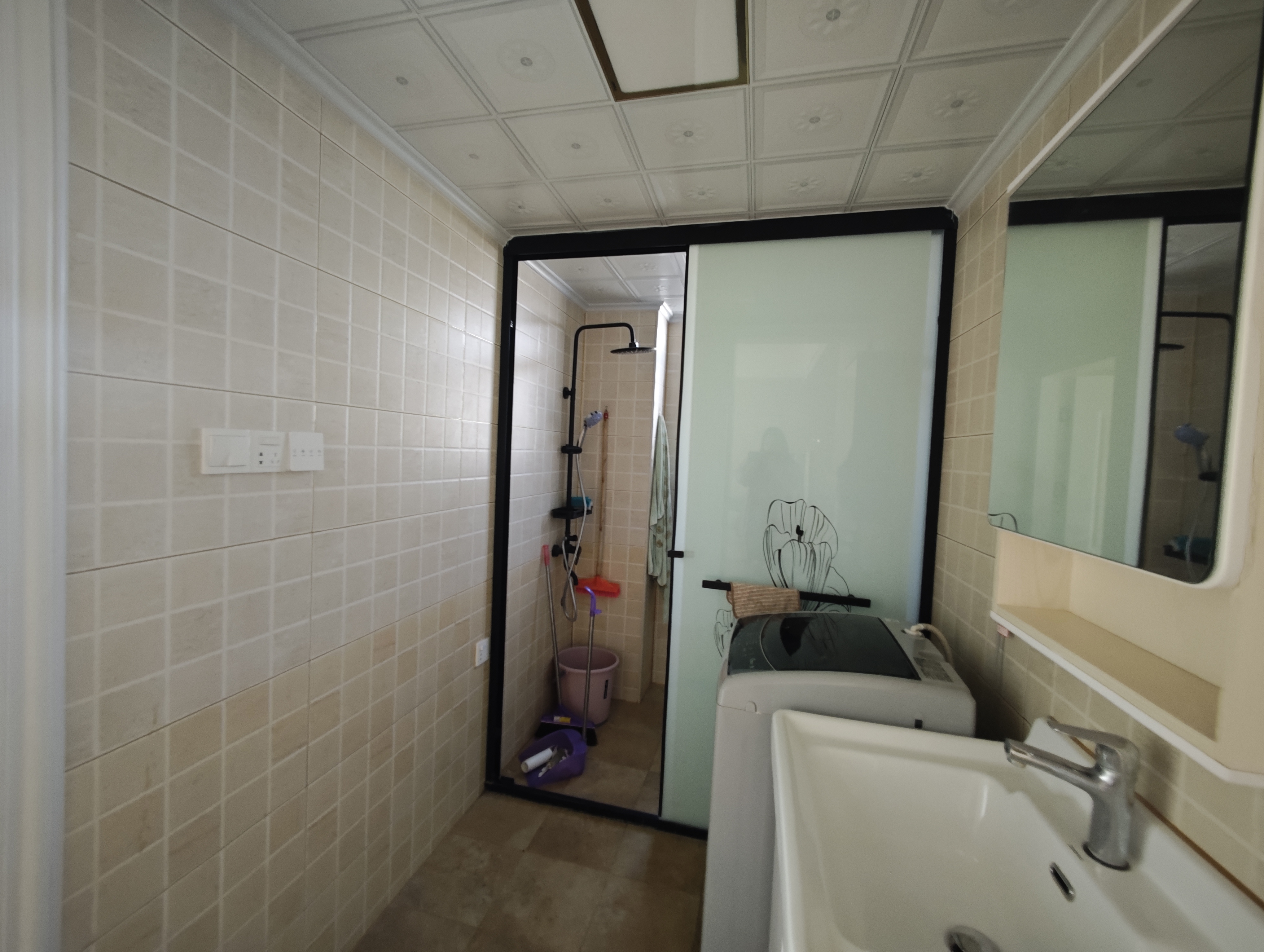 百弘学府城 2室1厅1卫 1300.0元/月 百弘学府城 2室1厅1卫 1300.0元/月室内图