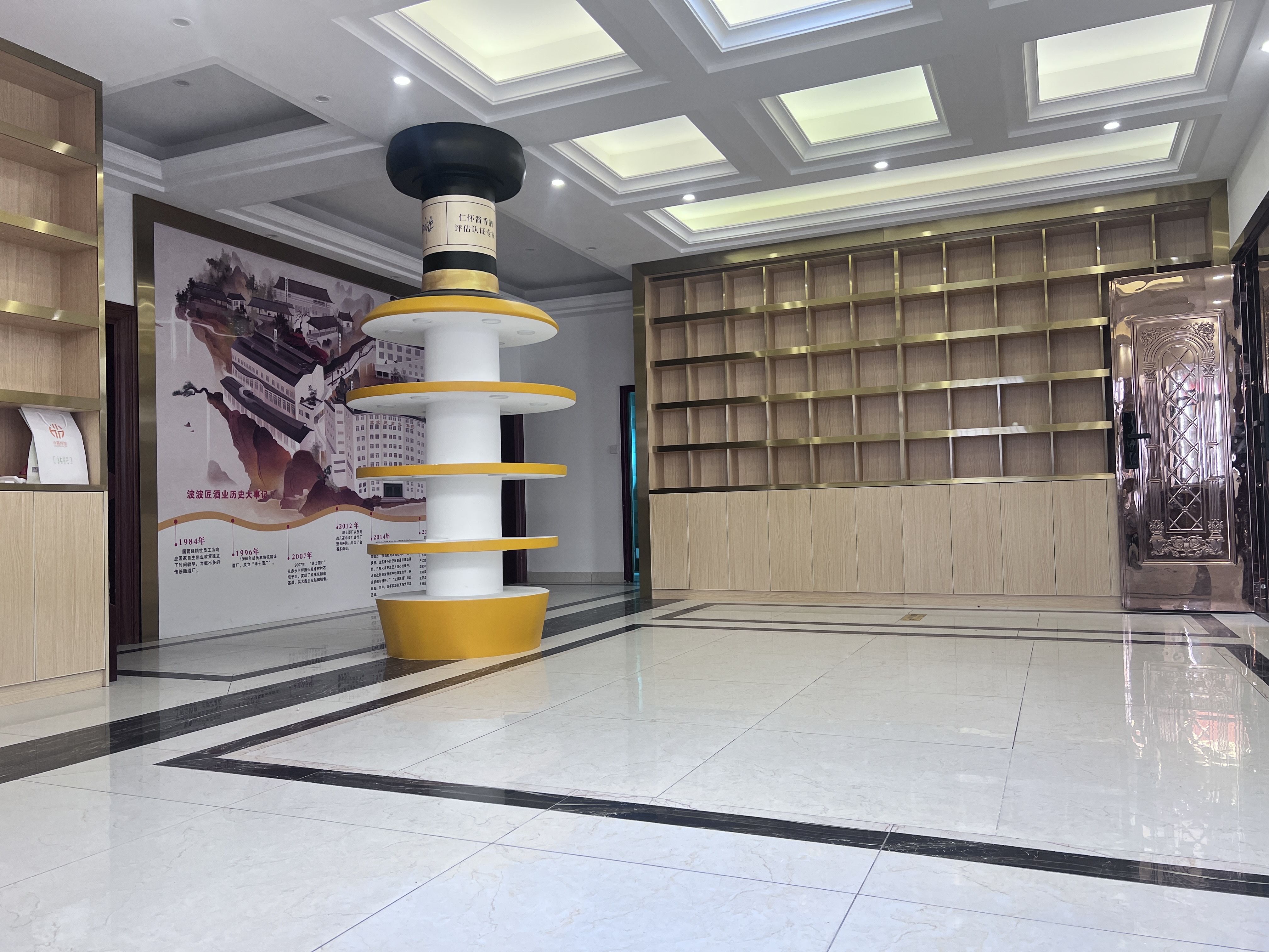 泉水山庄（别墅公寓区）  8室3厅3卫   22000.00元/月室内图