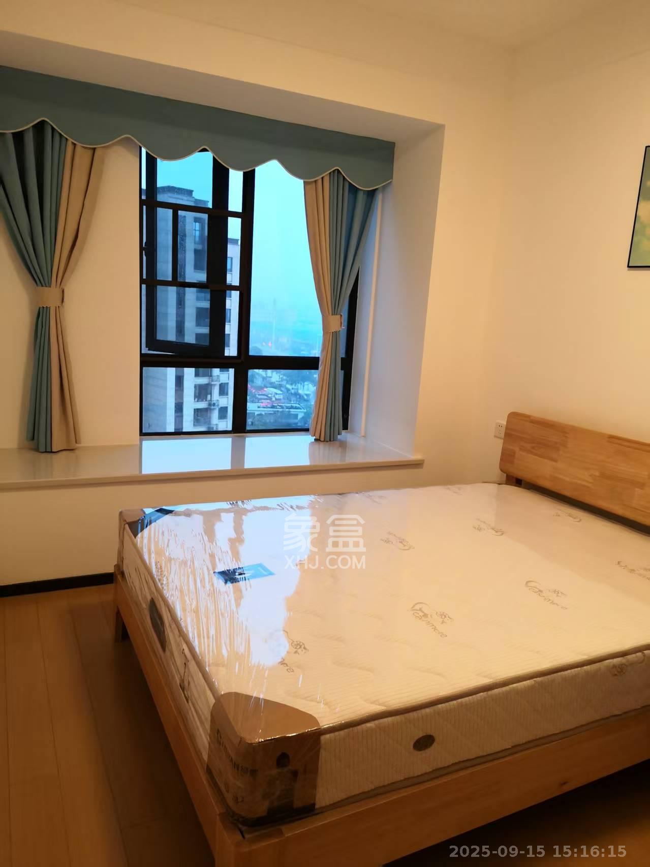 中海新城熙岸（中信新城五期）  1室1厅1卫    1600.0元/月室内图