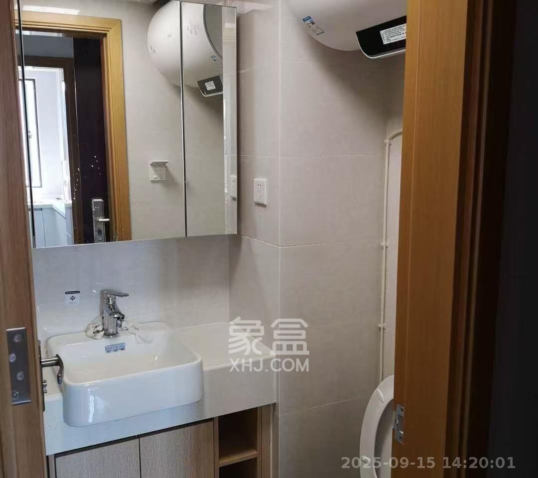 中海新城熙岸（中信新城五期）  1室1厅1卫    1600.0元/月室内图