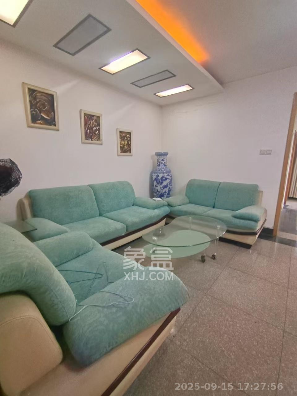 文华商住楼  2室2厅1卫   2250.00元/月