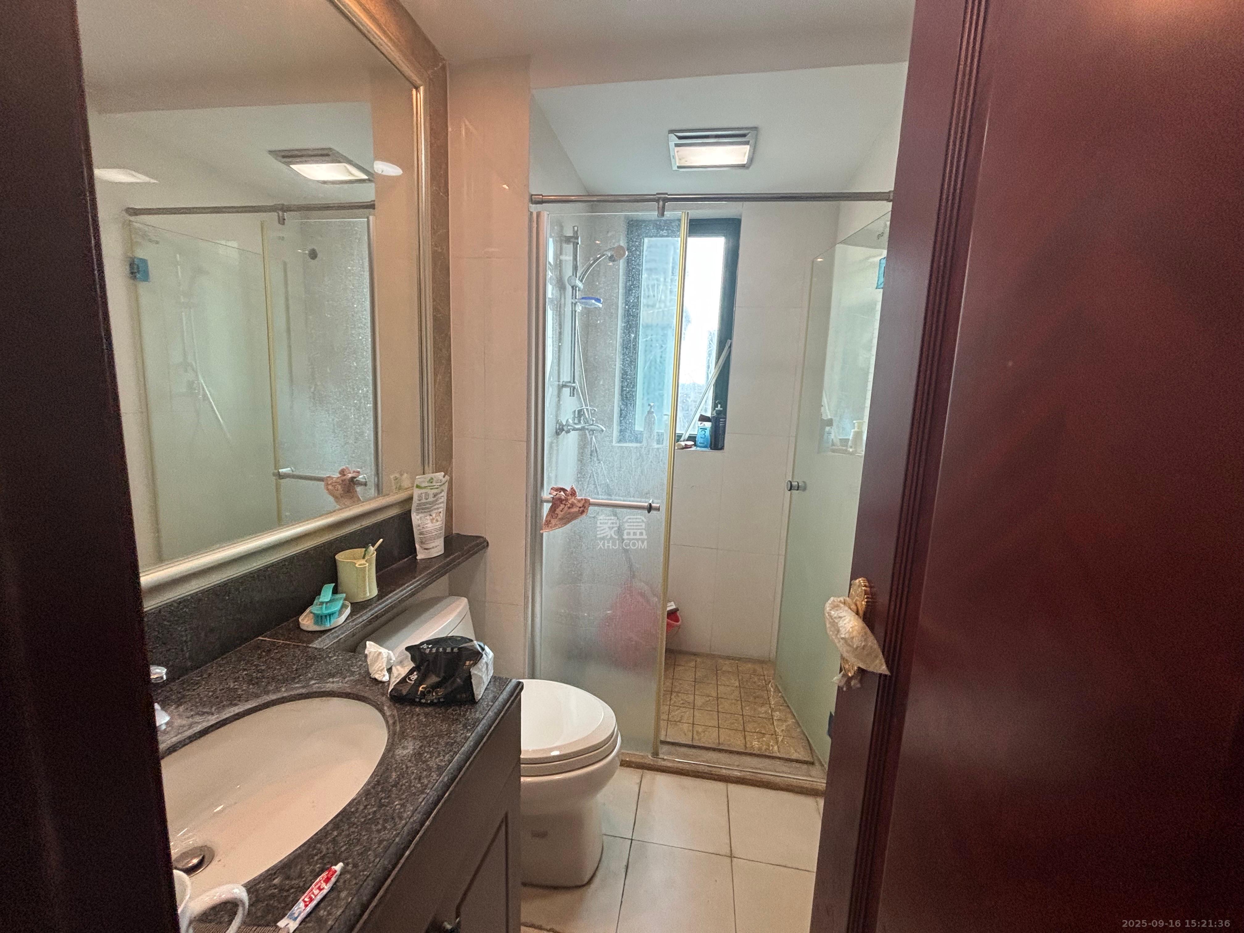 恒大华府 3室2厅1卫 2500.00元/月 恒大华府 3室2厅1卫 2500.00元/月室内图