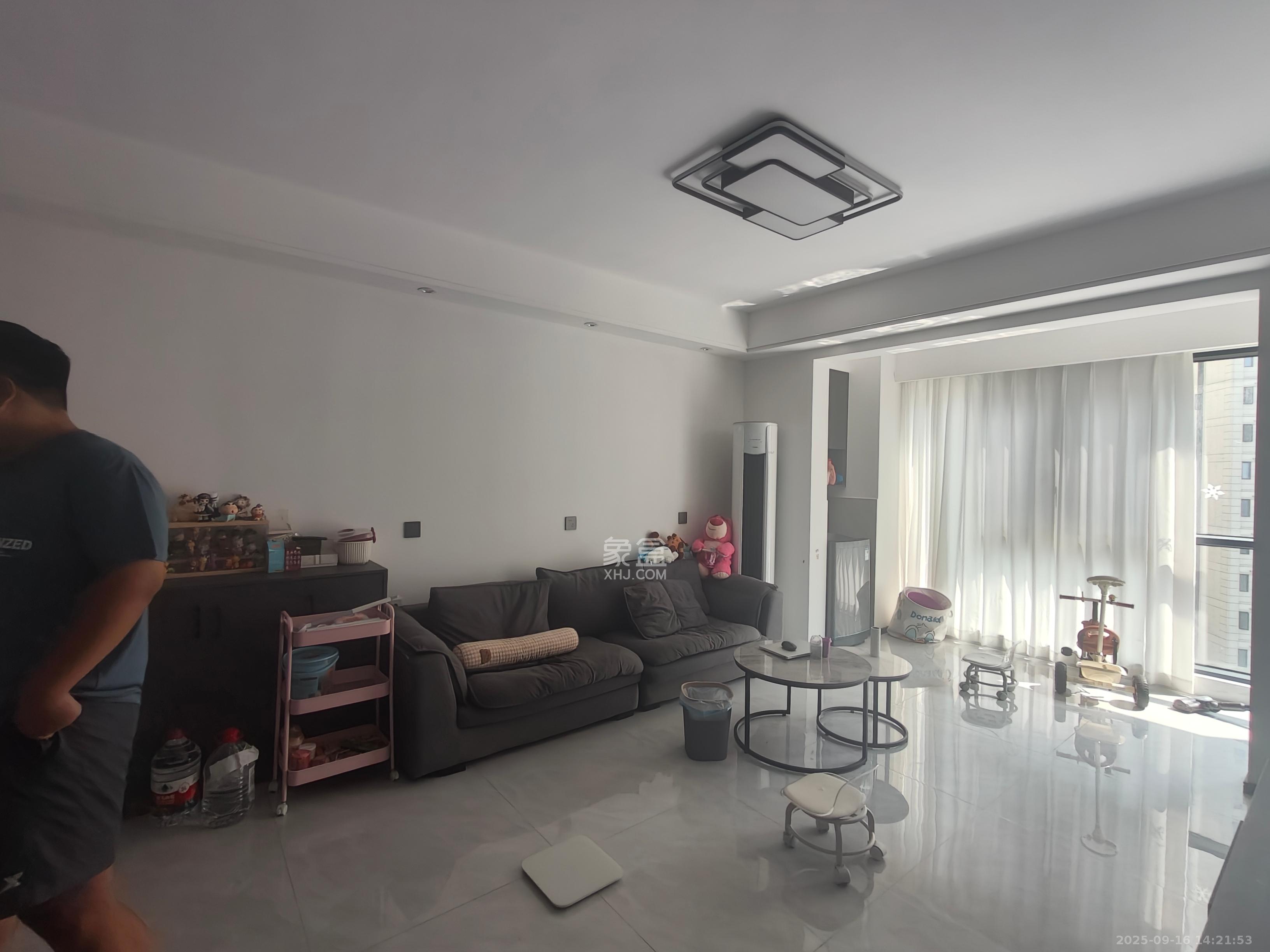 旭辉国悦府  3室2厅2卫    3600.0元/月 旭辉国悦府  3室2厅2卫    3600.0元/月