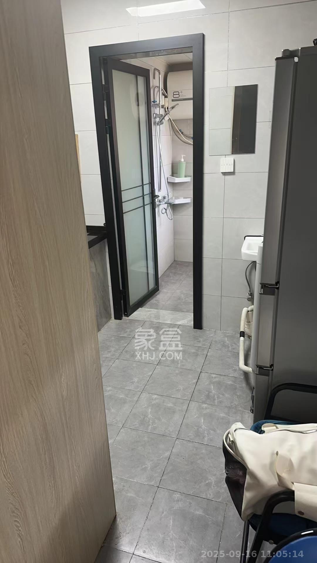 金南家园三期 1室1厅1卫 1300.0元/月 金南家园三期 1室1厅1卫 1300.0元/月室内图