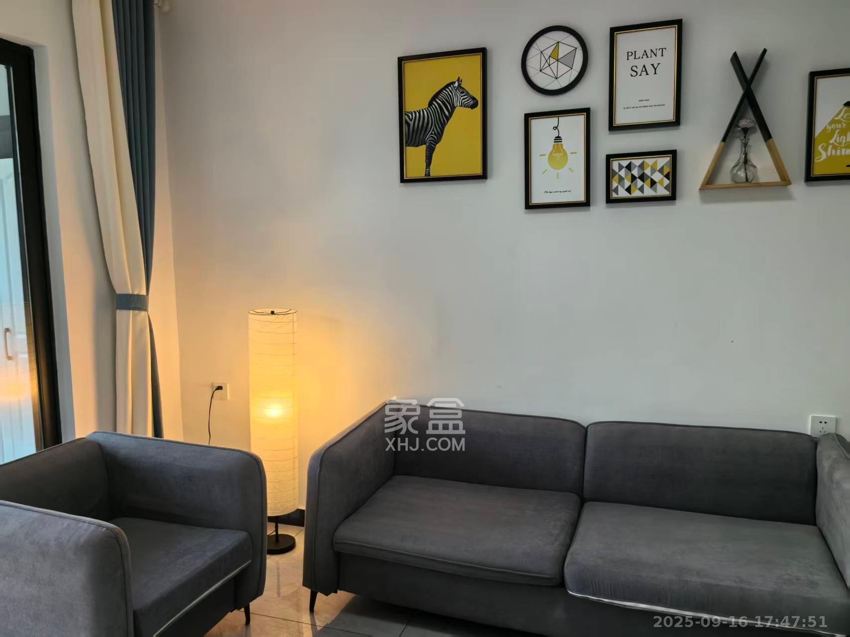 中国铁建梅溪青秀三期  4室2厅2卫    3200.0元/月室内图