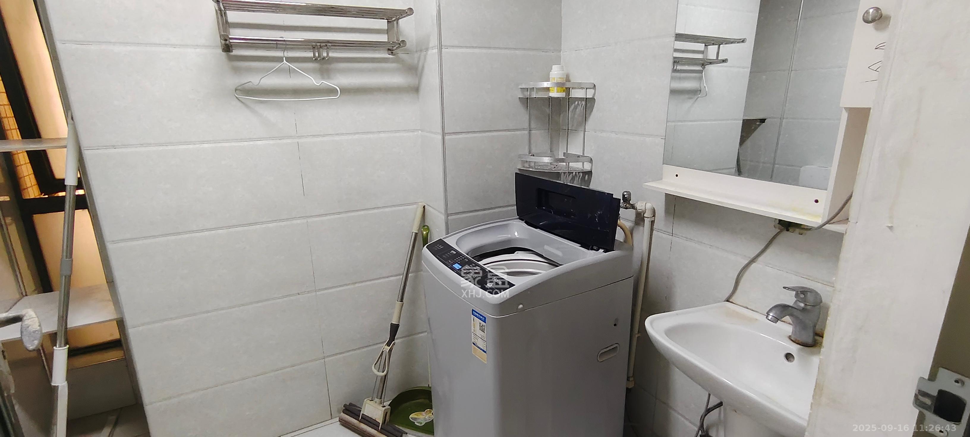 叠彩兰亭  3室2厅2卫    2200.0元/月室内图