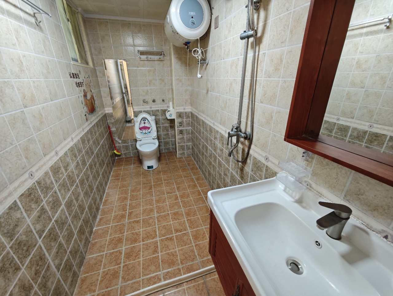 书馨苑 1室1厅1卫 2300.0元/月 书馨苑 1室1厅1卫 2300.0元/月室内图