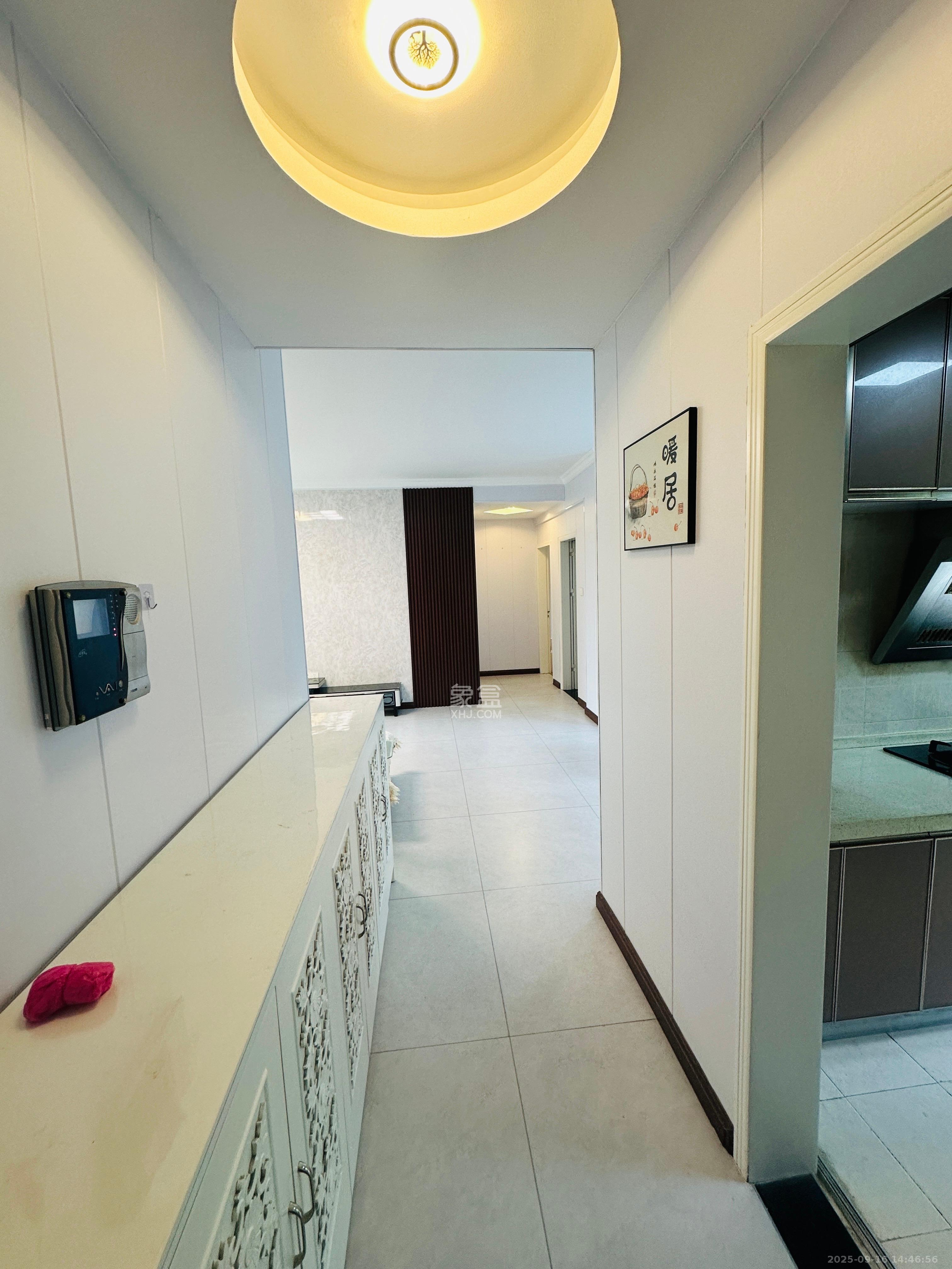 新城新世界一二三期  2室2厅1卫    2500.0元/月室内图