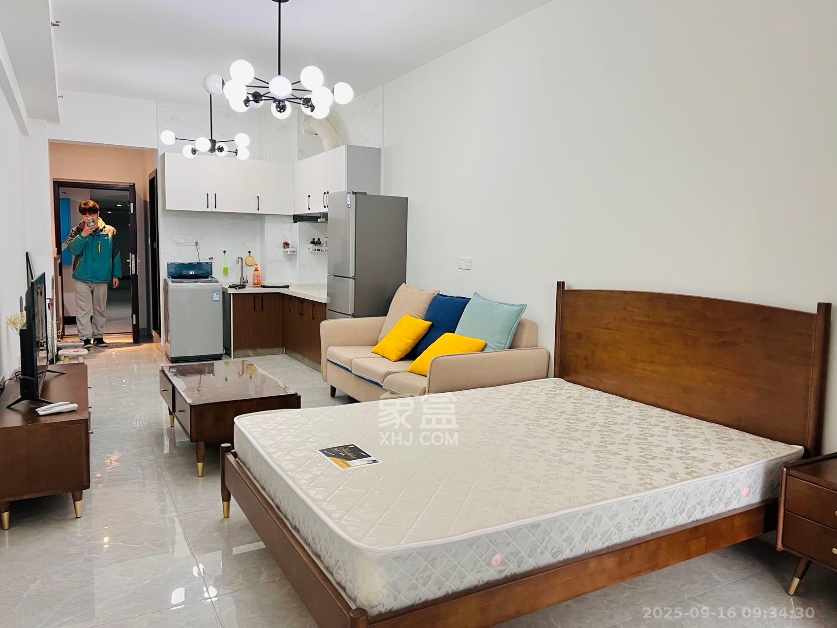 裕天国际商汇中心  1室1厅1卫    1100.0元/月室内图