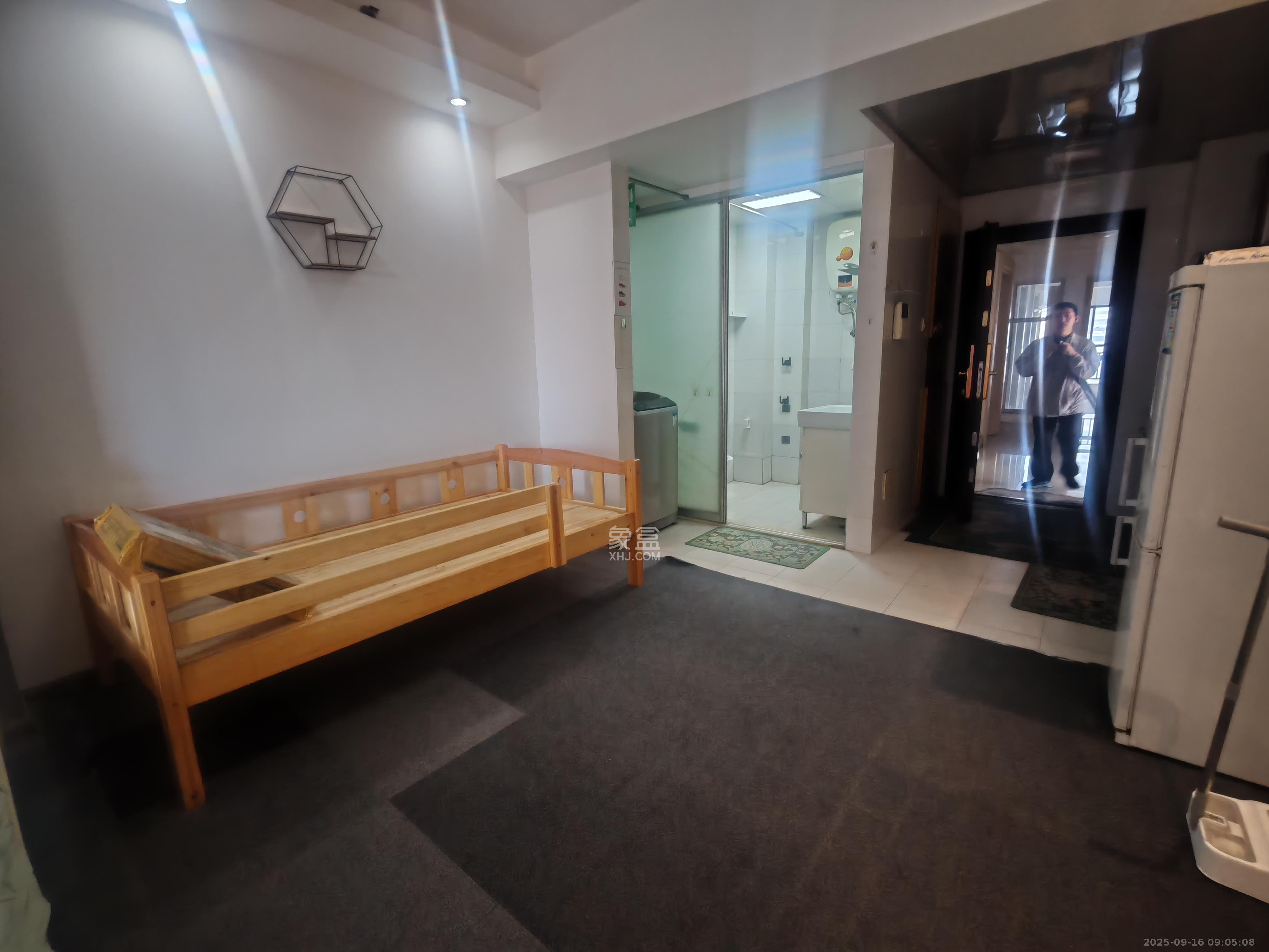 长沙之芯 1室1厅1卫 1600.0元/月 长沙之芯 1室1厅1卫 1600.0元/月室内图